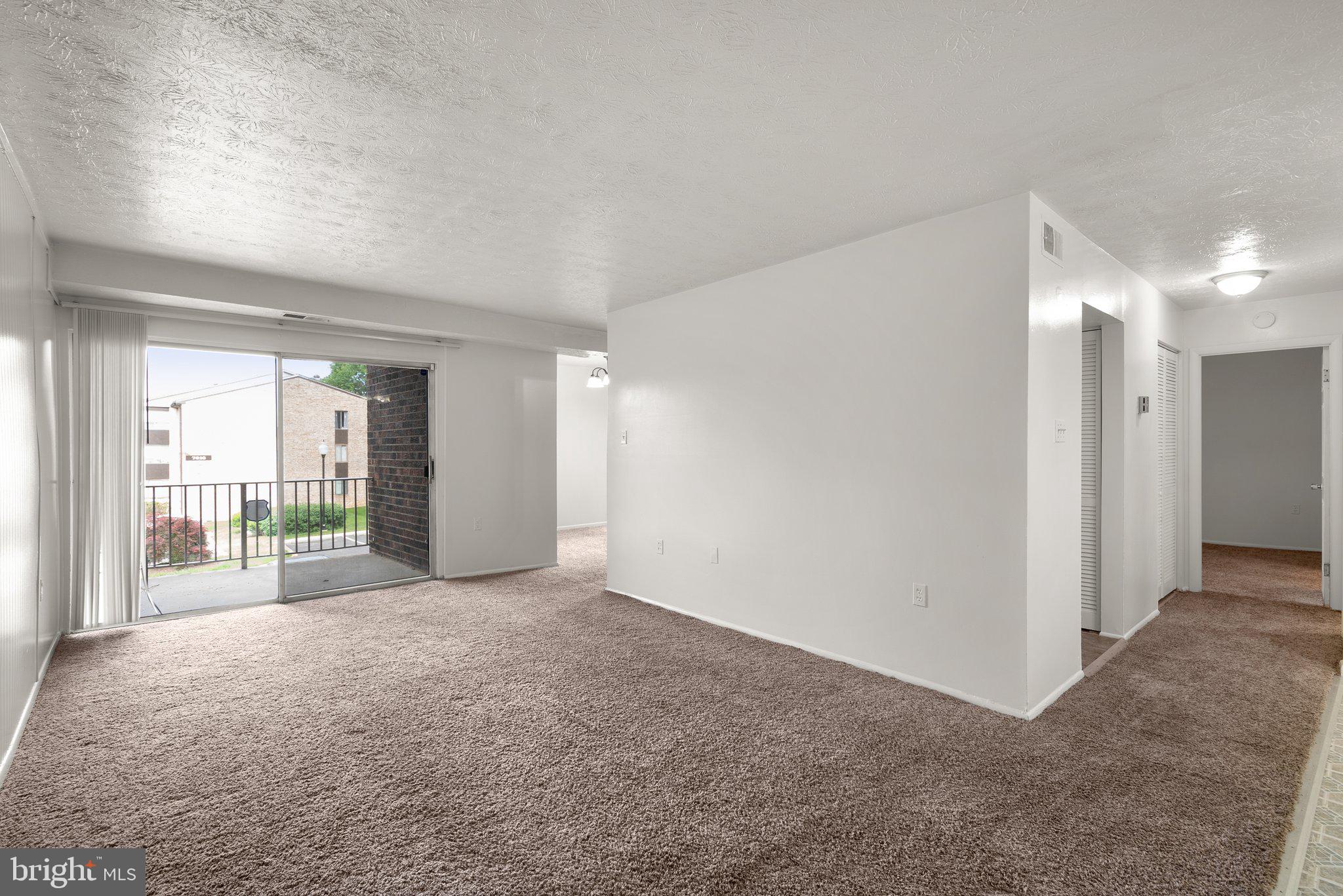 GREENBRIAR CONDO PHASE I - Residential Lease