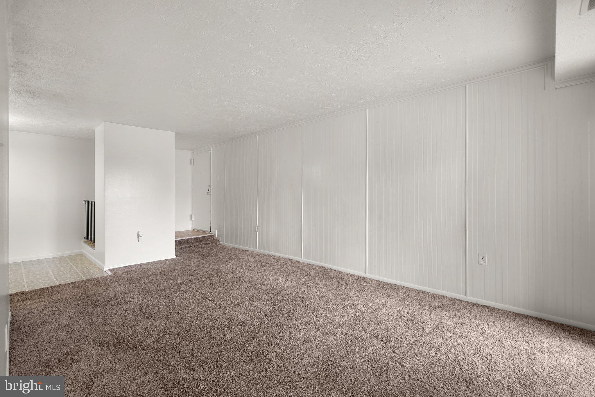 GREENBRIAR CONDO PHASE I - Residential Lease