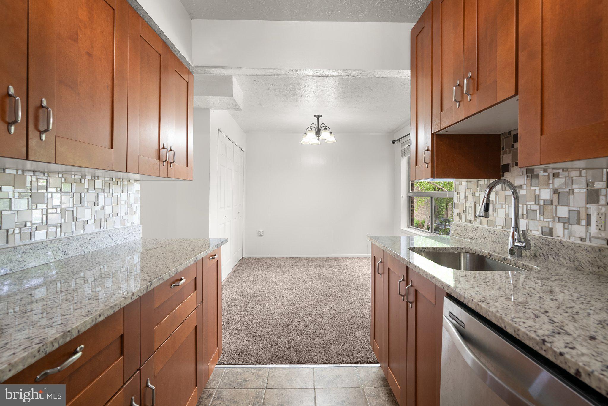 GREENBRIAR CONDO PHASE I - Residential Lease