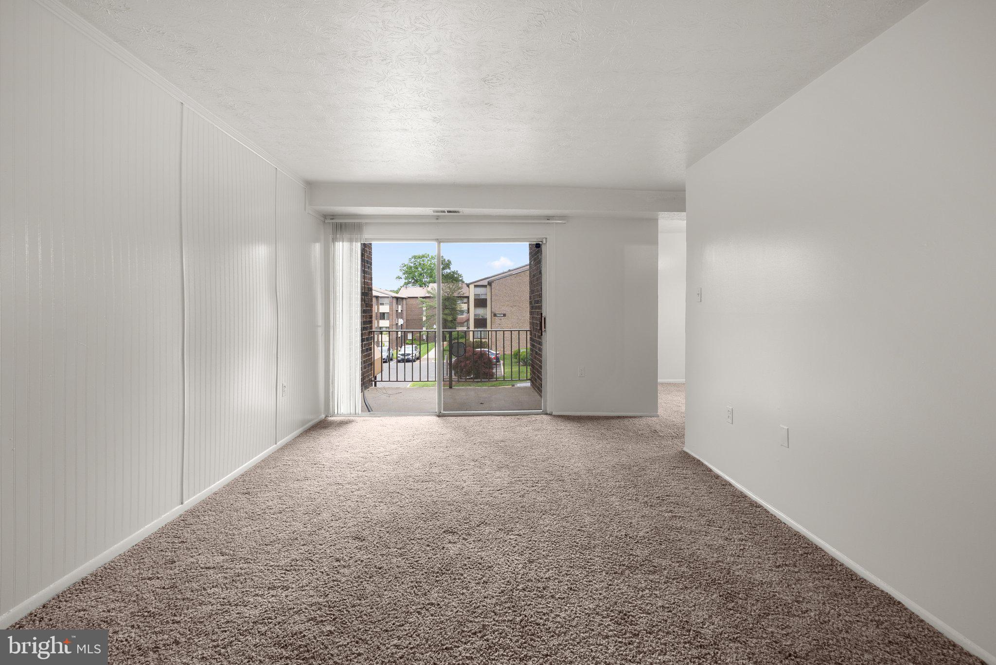 GREENBRIAR CONDO PHASE I - Residential Lease