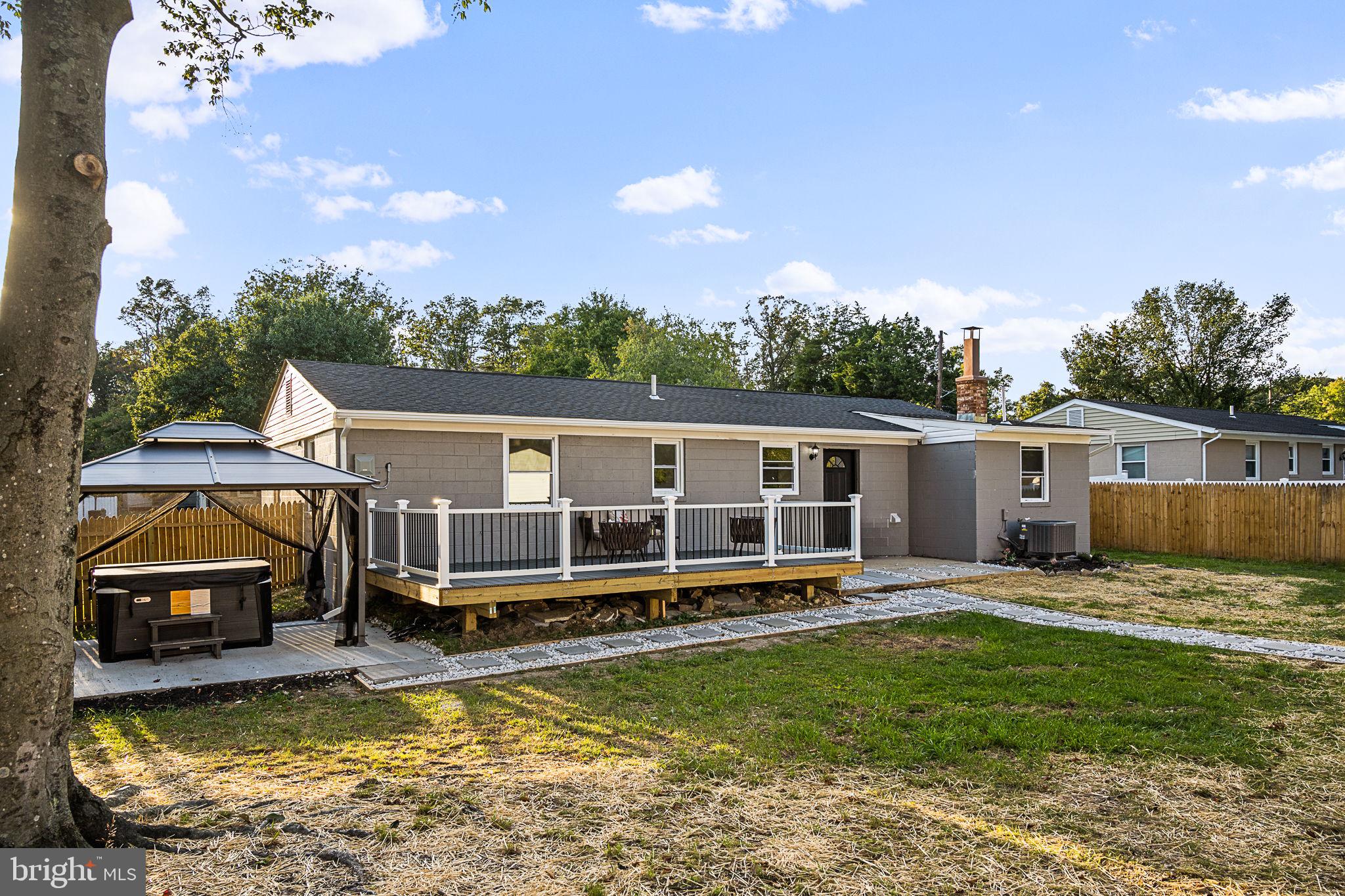 CHELTENHAM FOREST - Residential