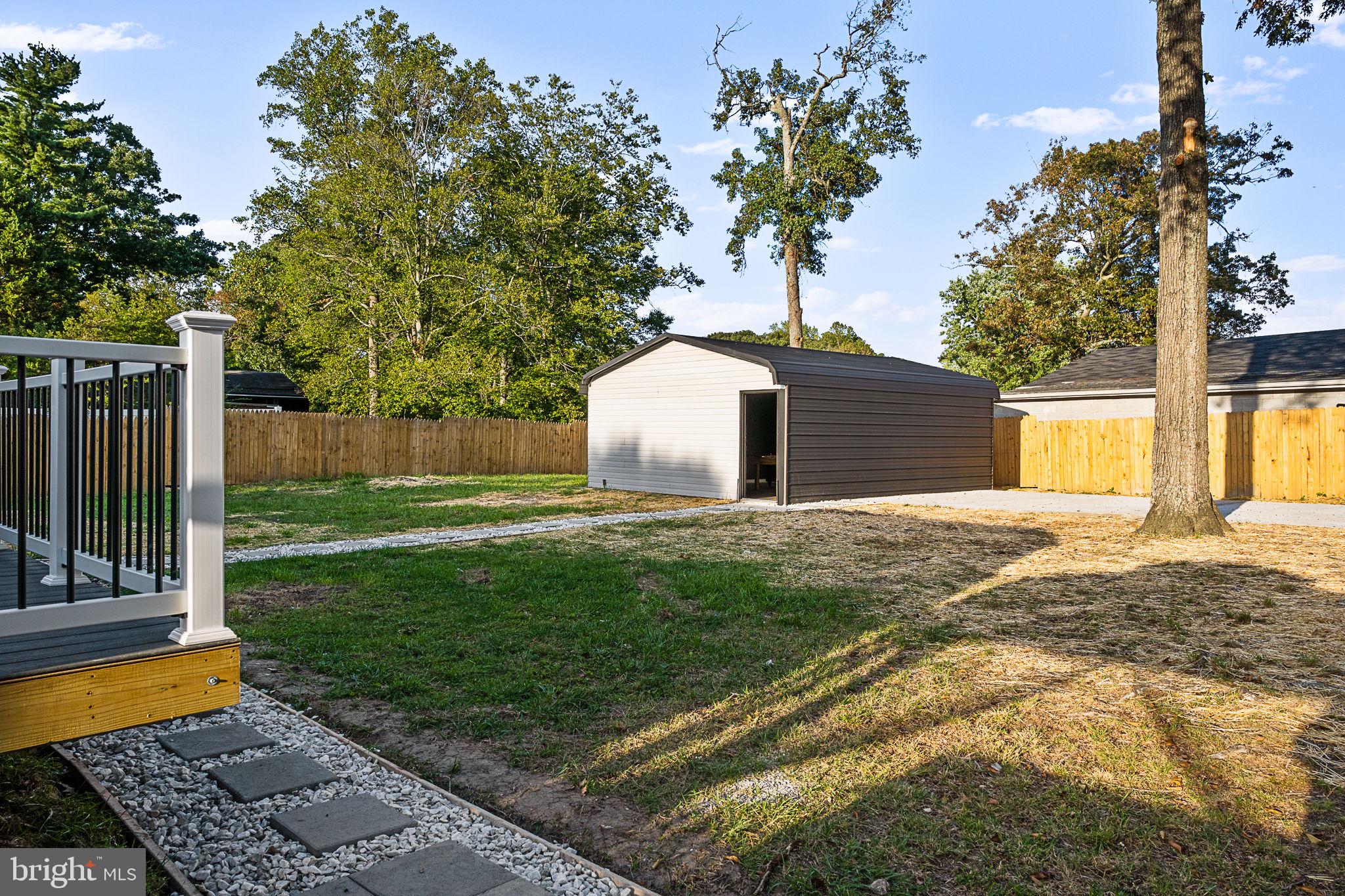 CHELTENHAM FOREST - Residential