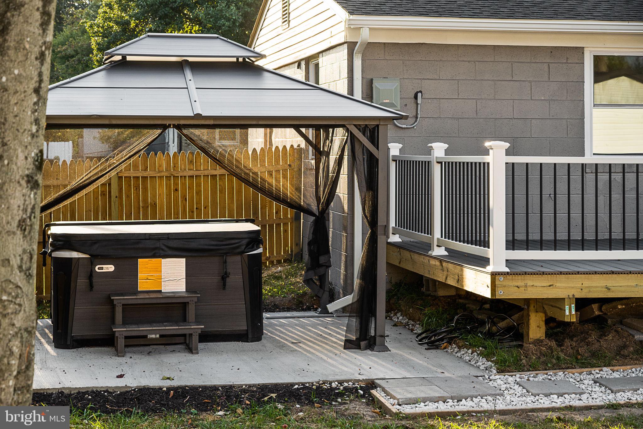 CHELTENHAM FOREST - Residential