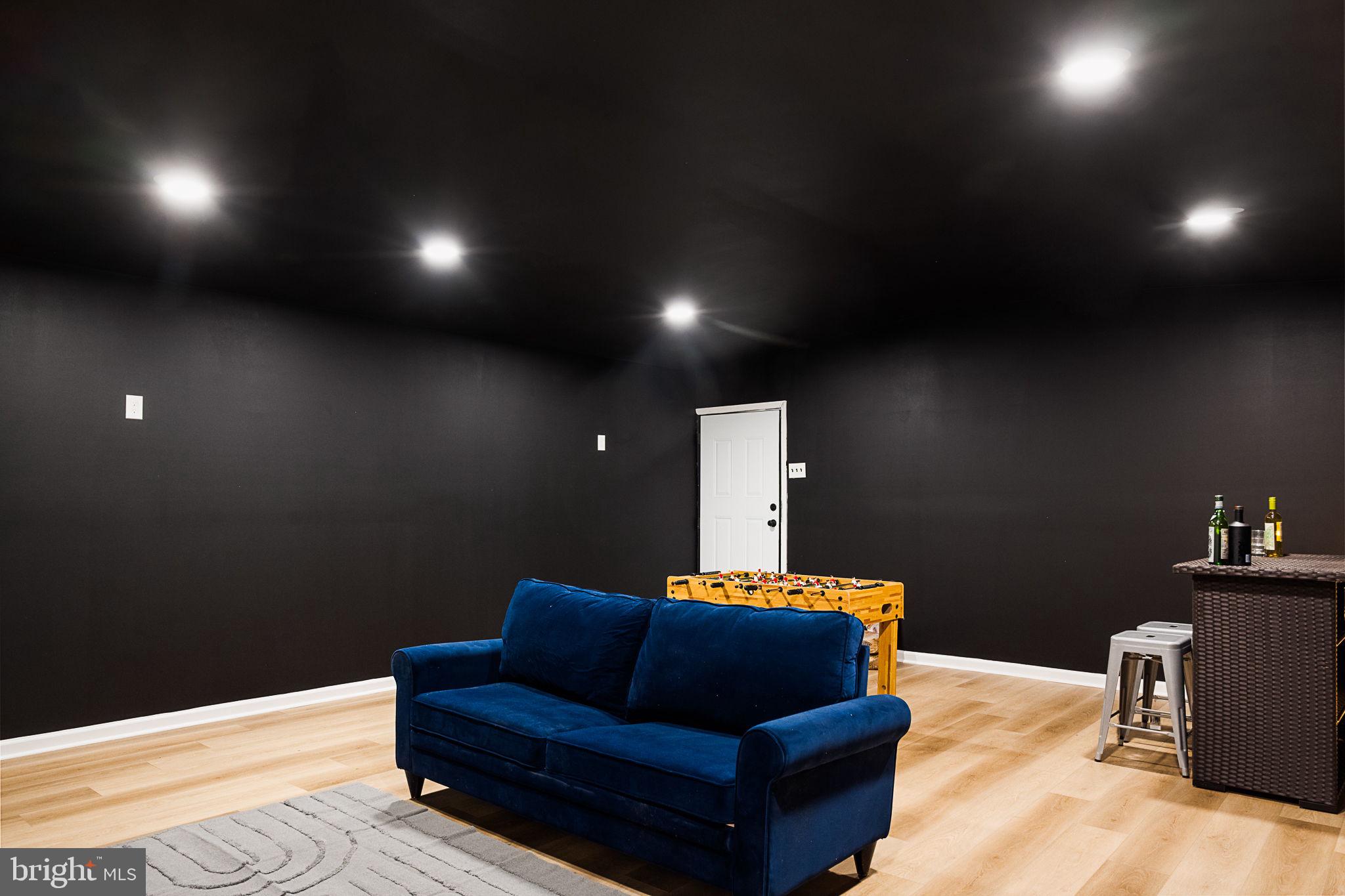 CHELTENHAM FOREST - Residential