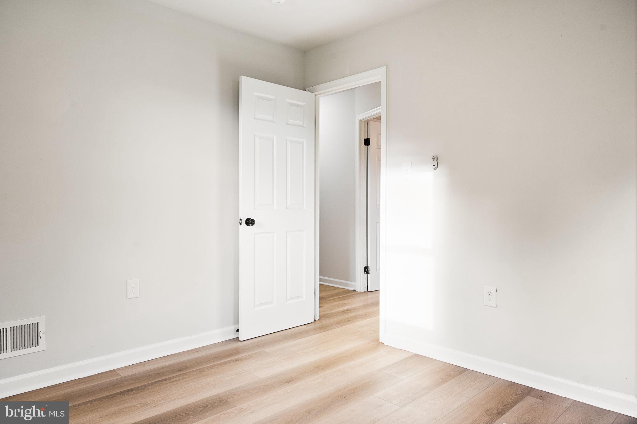 CHELTENHAM FOREST - Residential