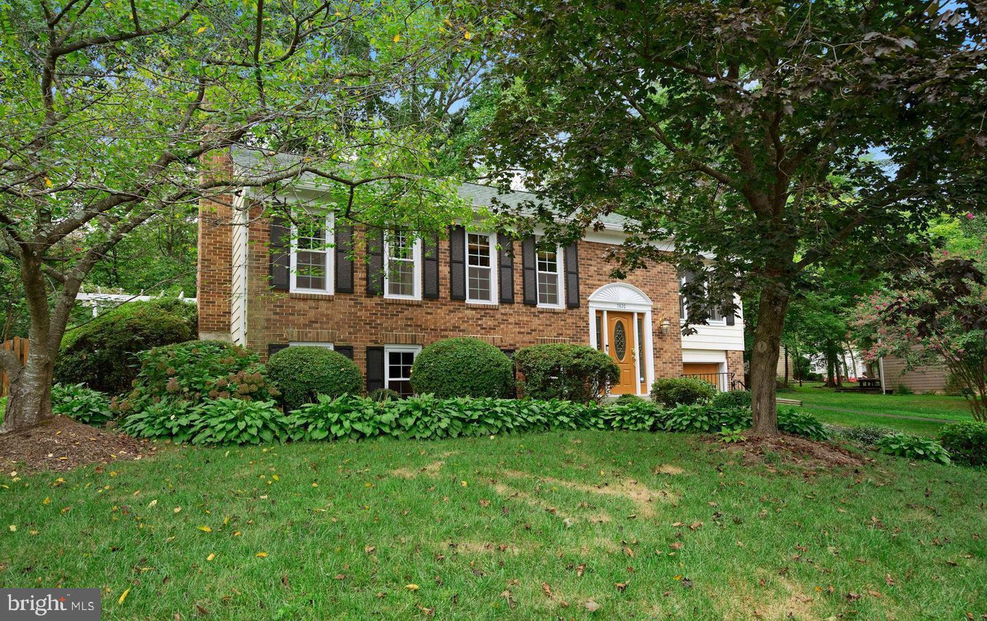 7620 MARITIME LANE