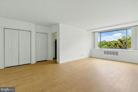 4200 CATHEDRAL AVENUE NW 1018 WASHINGTON DC 20016