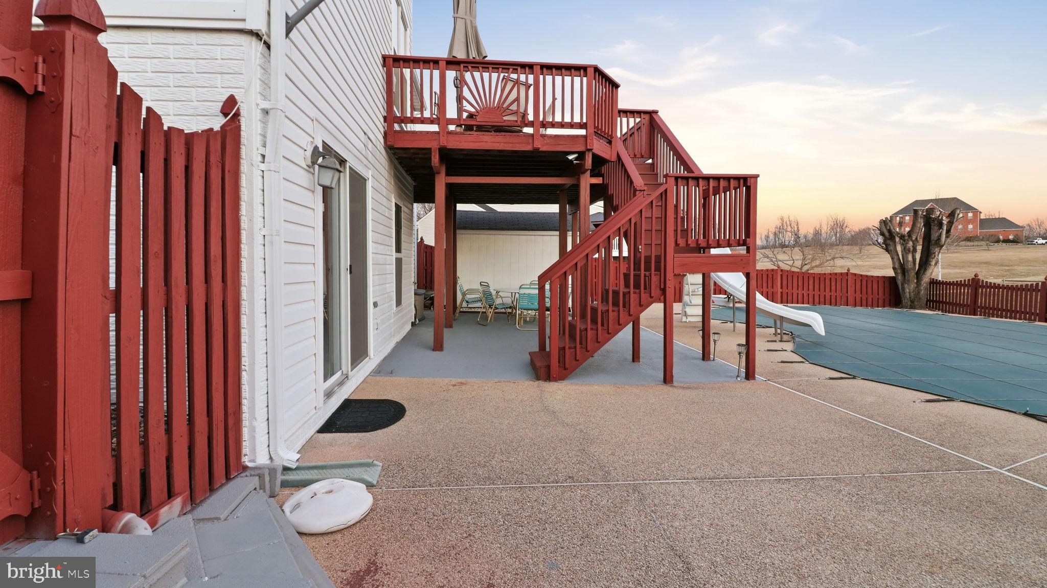 BROWNSTOWN ESTATES - Residential