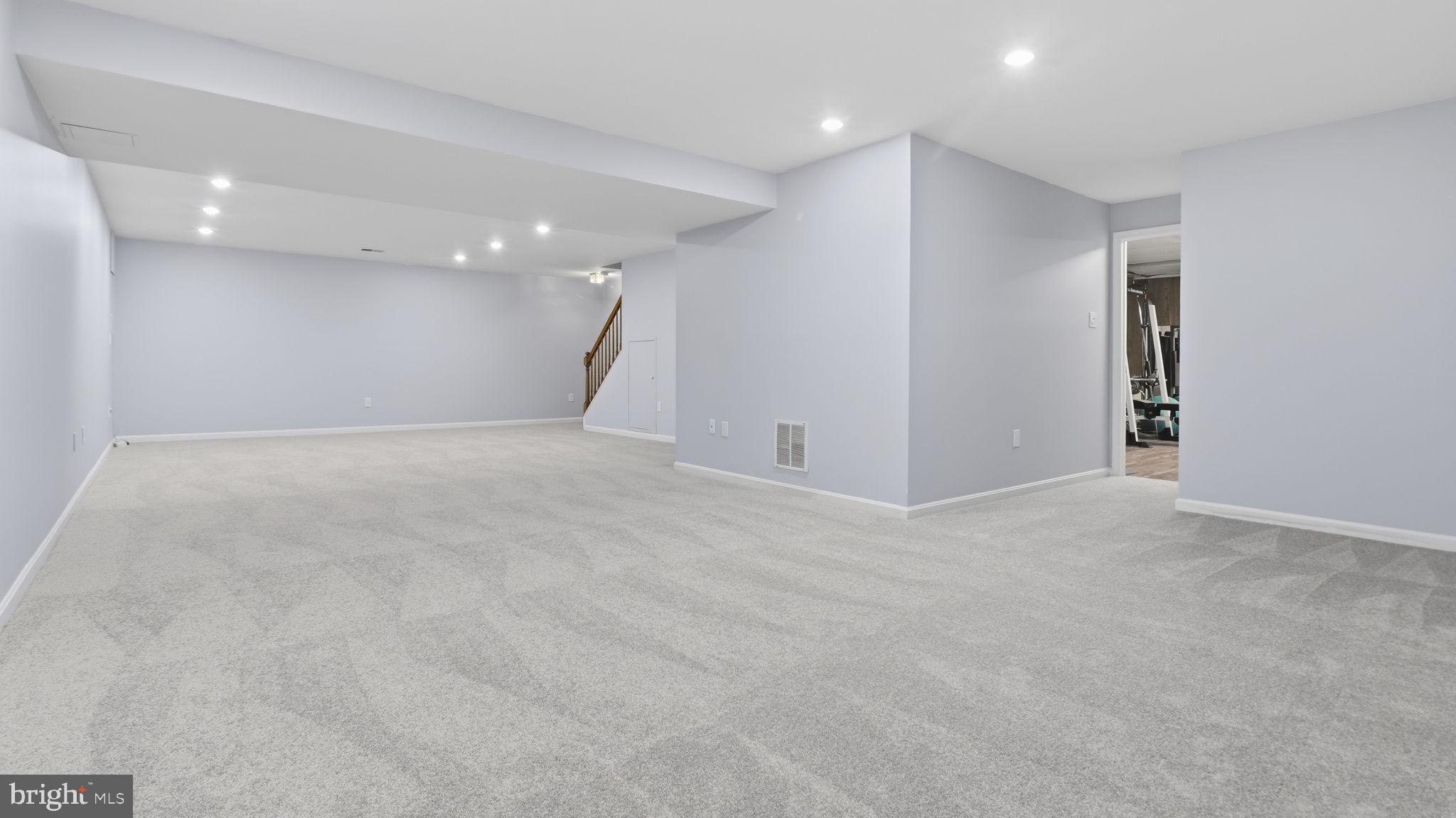 BROWNSTOWN ESTATES - Residential