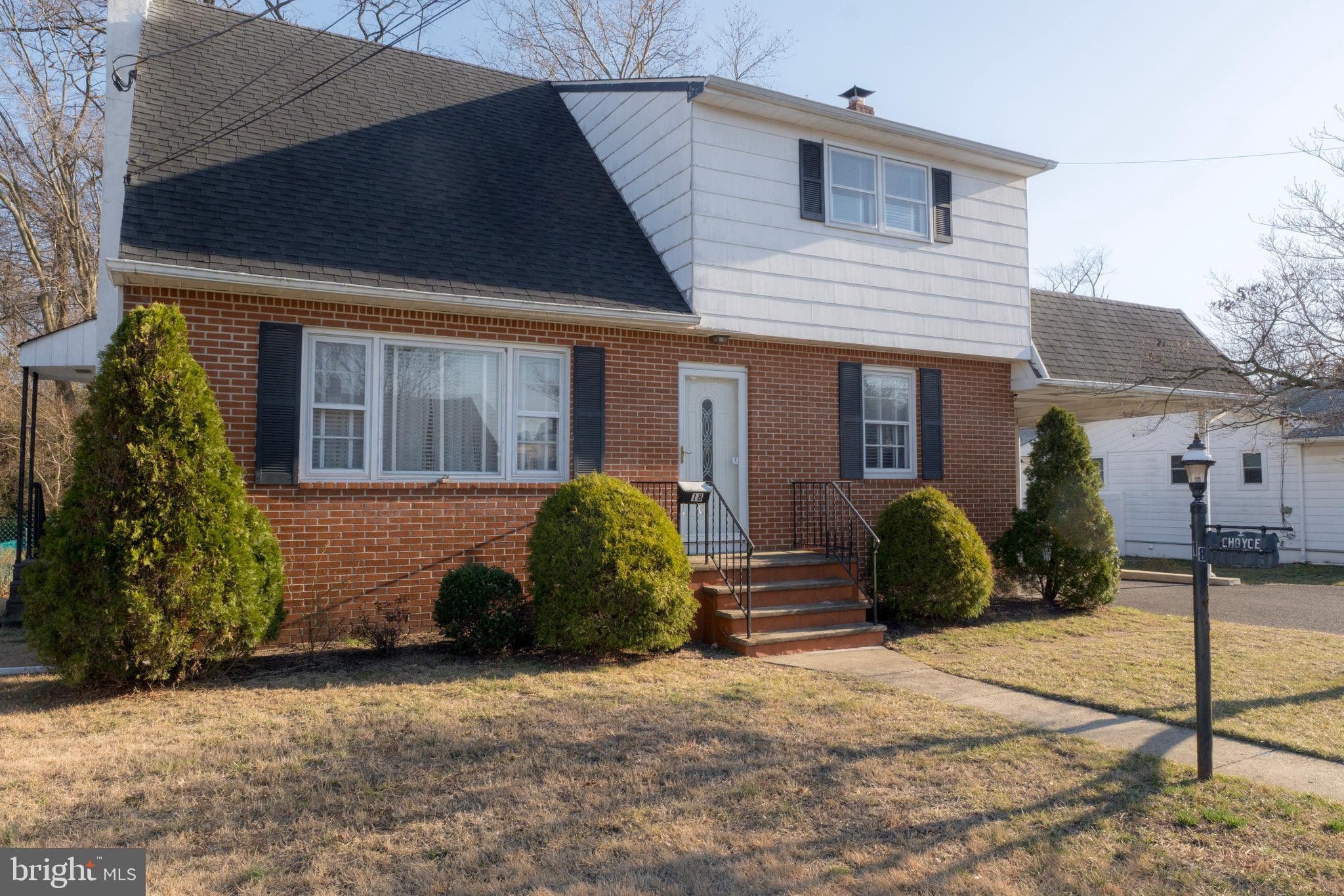 18 FAIRFAX DRIVE
