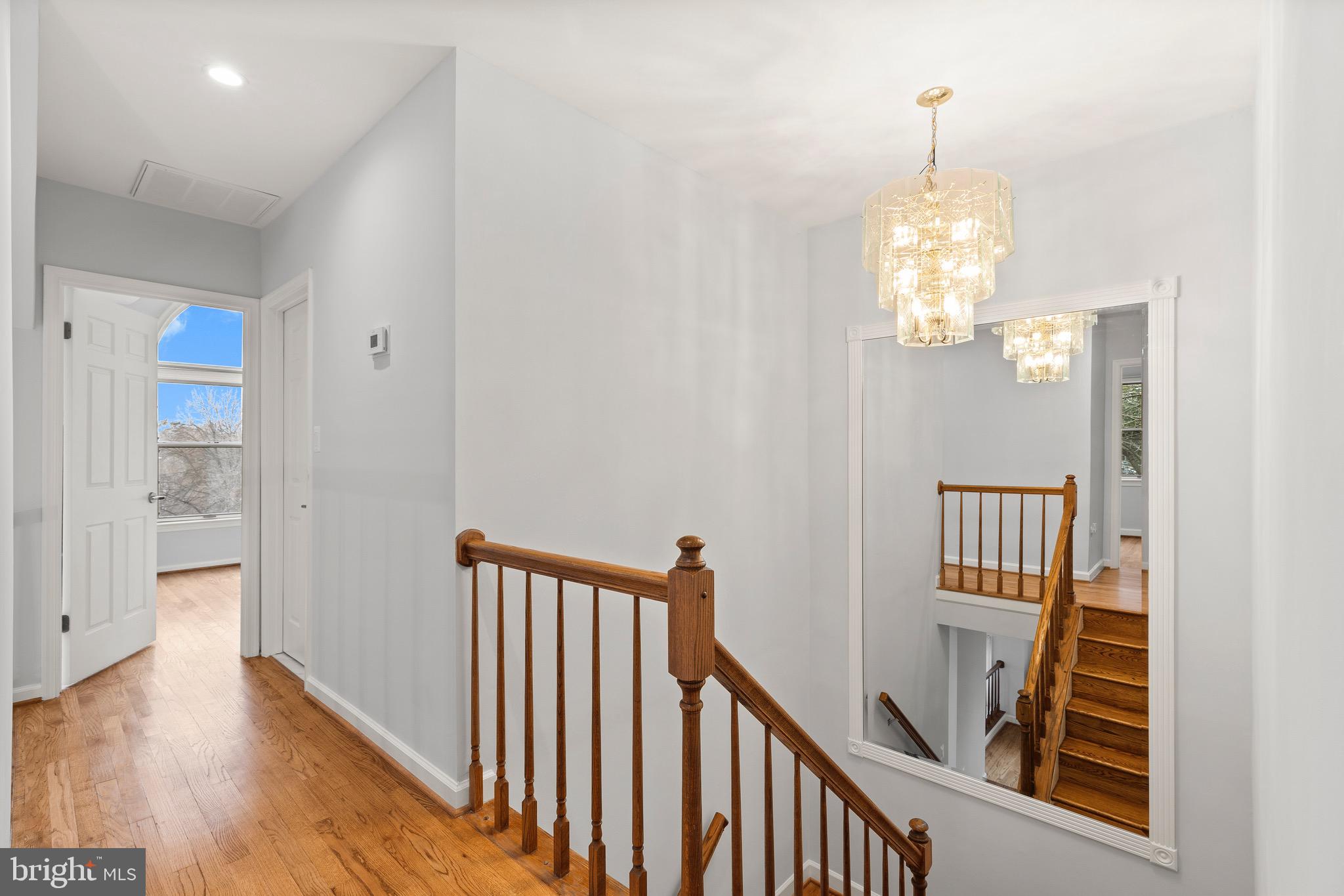 HAMPTONS OF MCLEAN - Residential