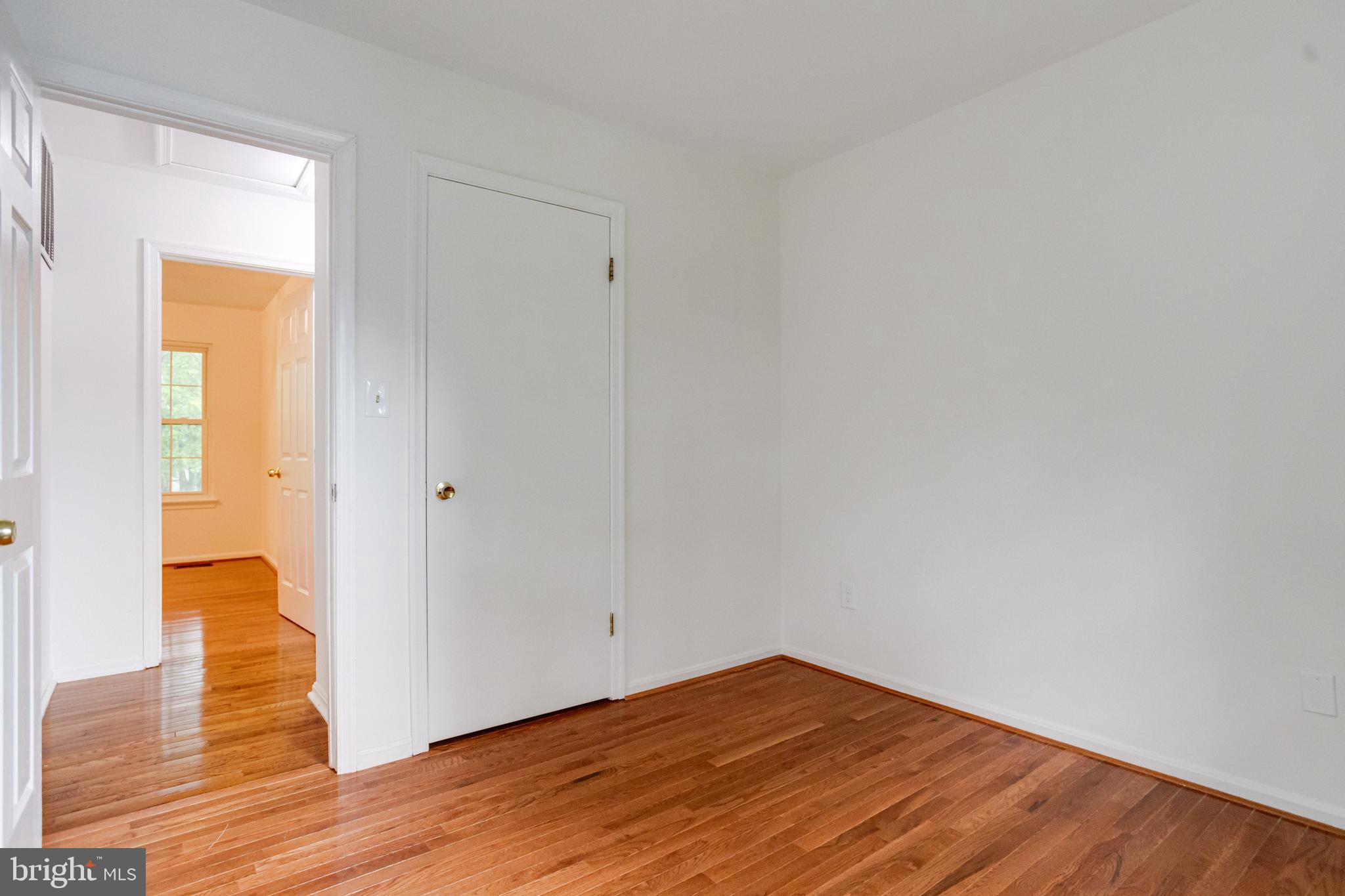 VILLAGE OF WHITE OAK - Residential