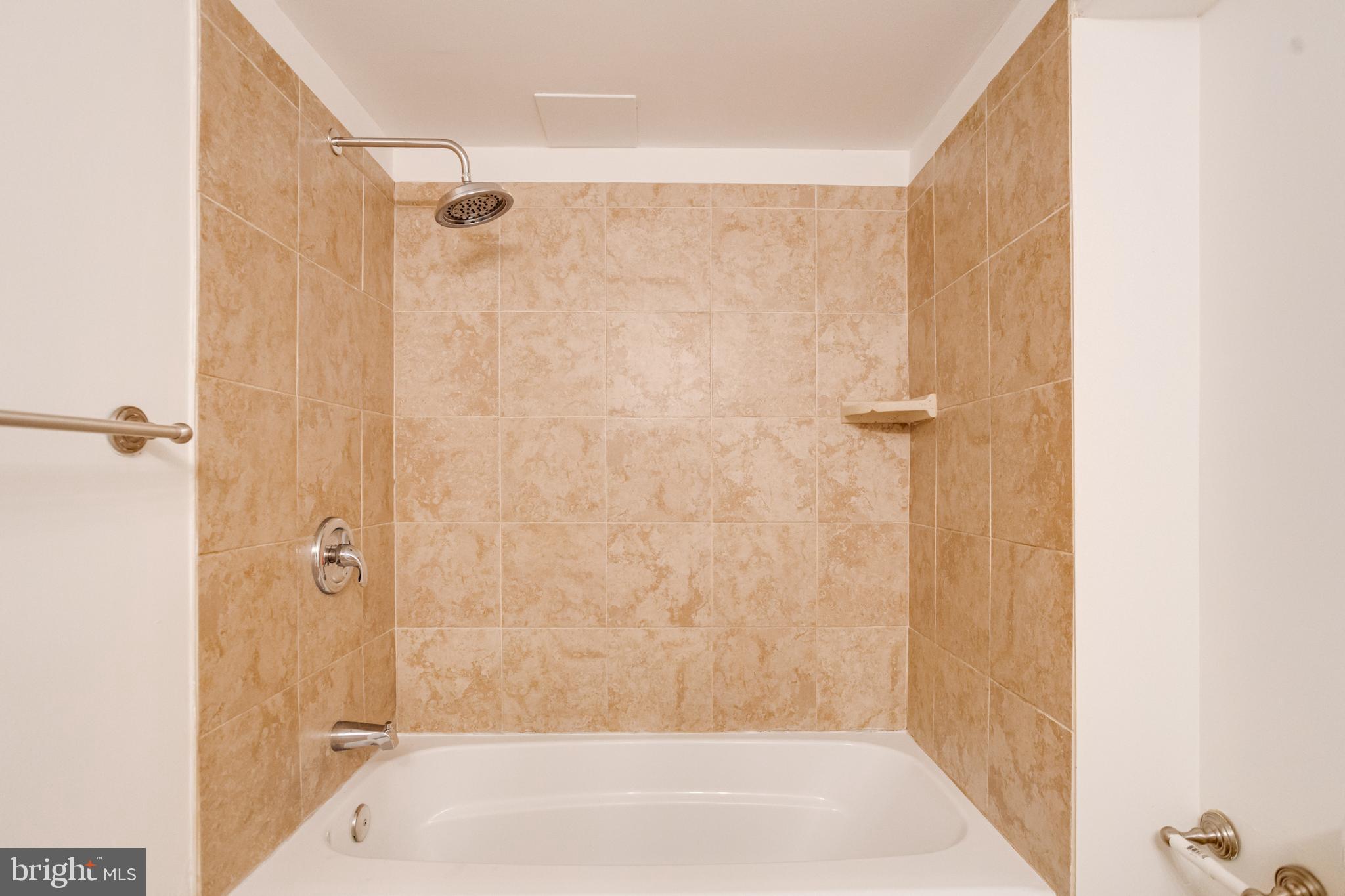 VILLAGE OF WHITE OAK - Residential