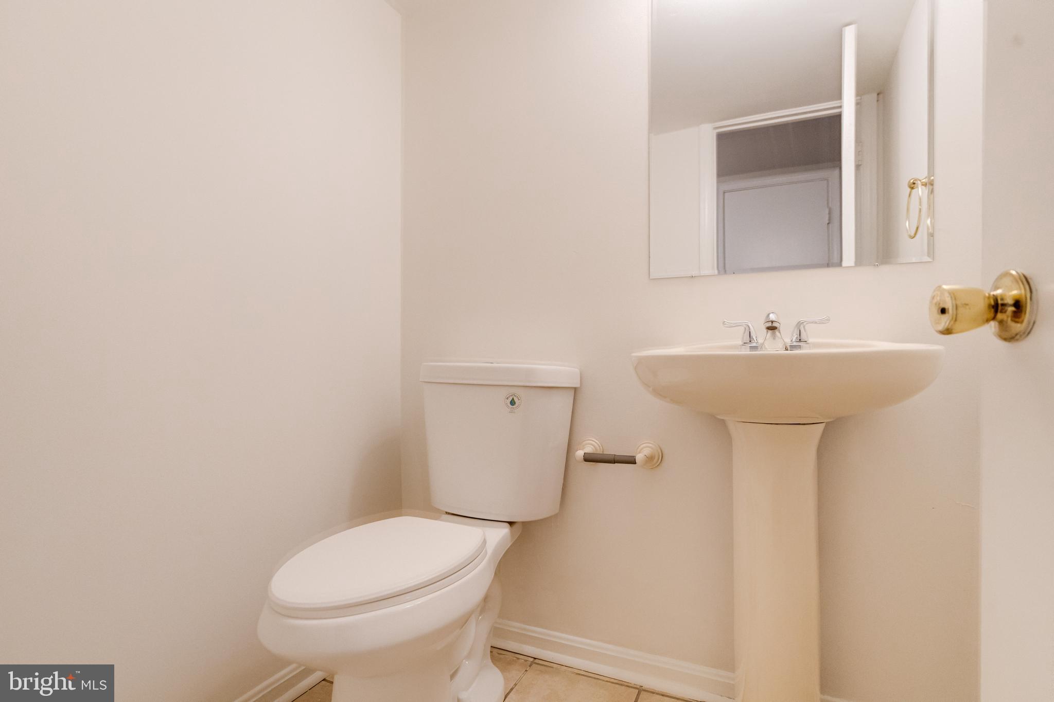 VILLAGE OF WHITE OAK - Residential