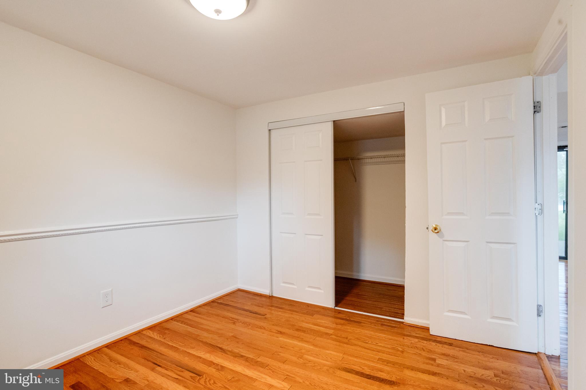 VILLAGE OF WHITE OAK - Residential