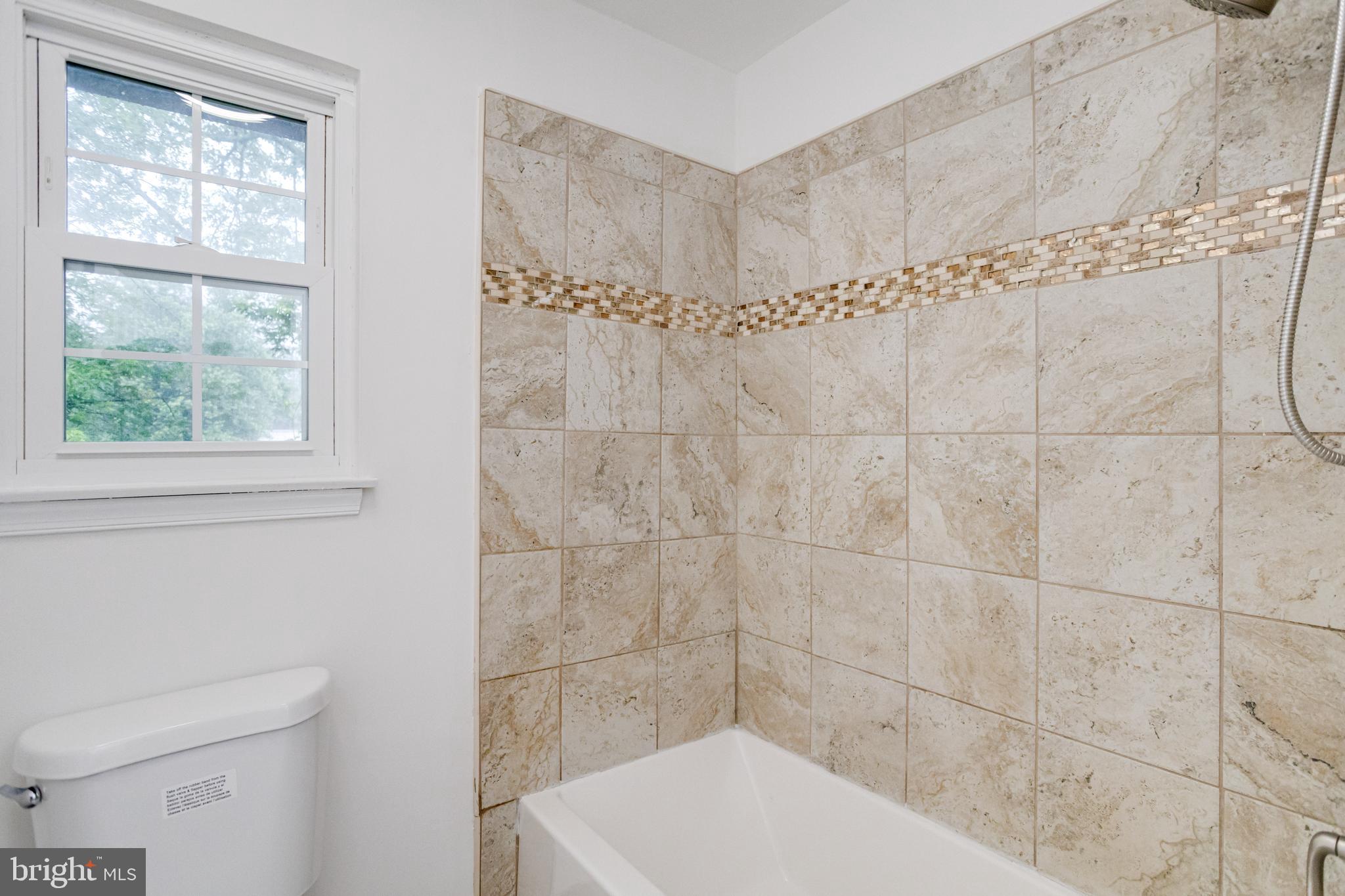 VILLAGE OF WHITE OAK - Residential