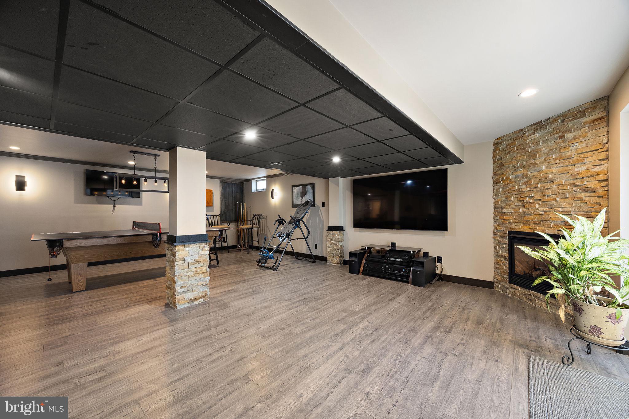 NONANTUM MILLS - Residential