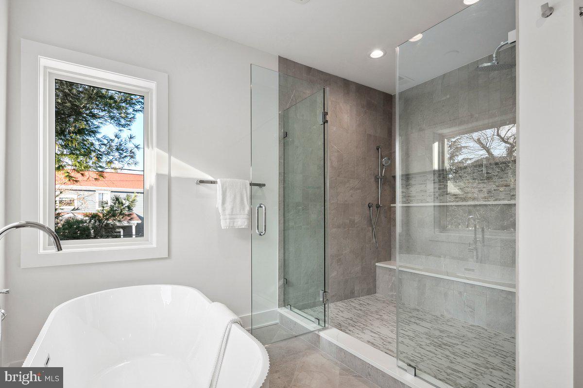 DOMINION HILLS - Residential