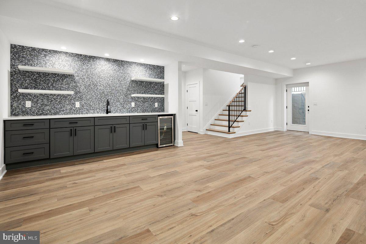 DOMINION HILLS - Residential