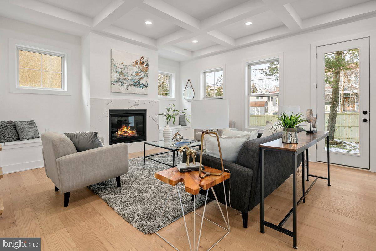 DOMINION HILLS - Residential