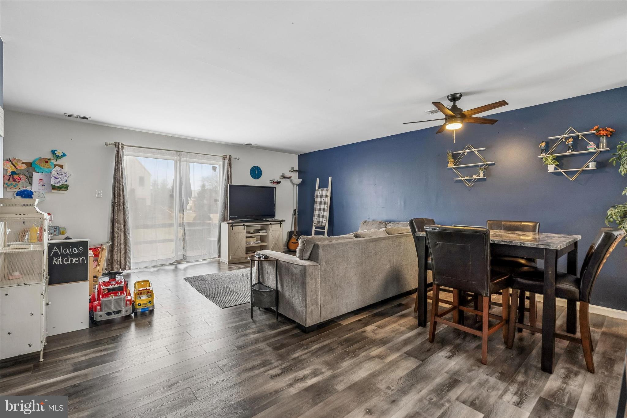 143 WILLIAM PENN 143