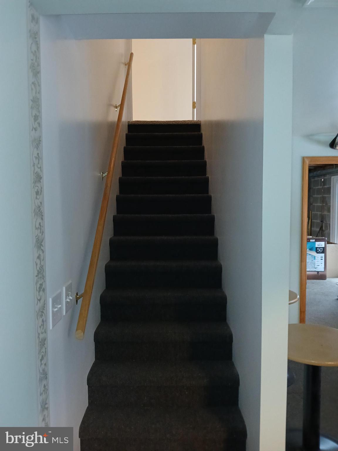 HILLCREST ESTATES - Residential