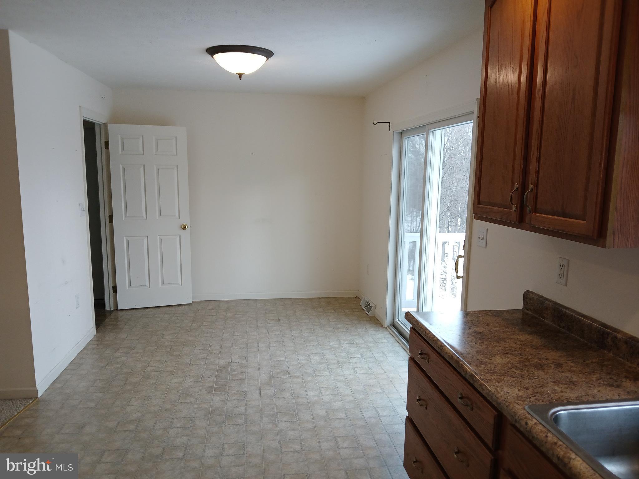 HILLCREST ESTATES - Residential