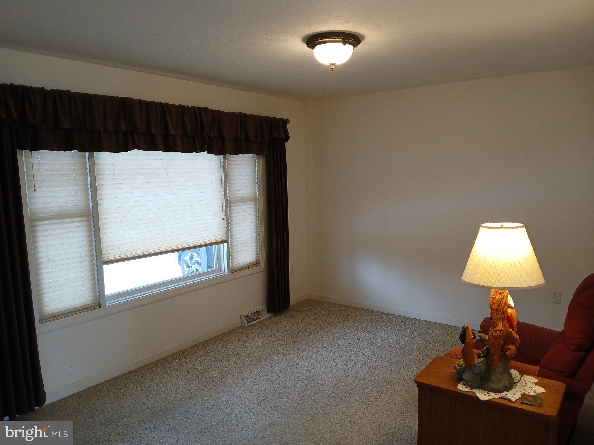 HILLCREST ESTATES - Residential