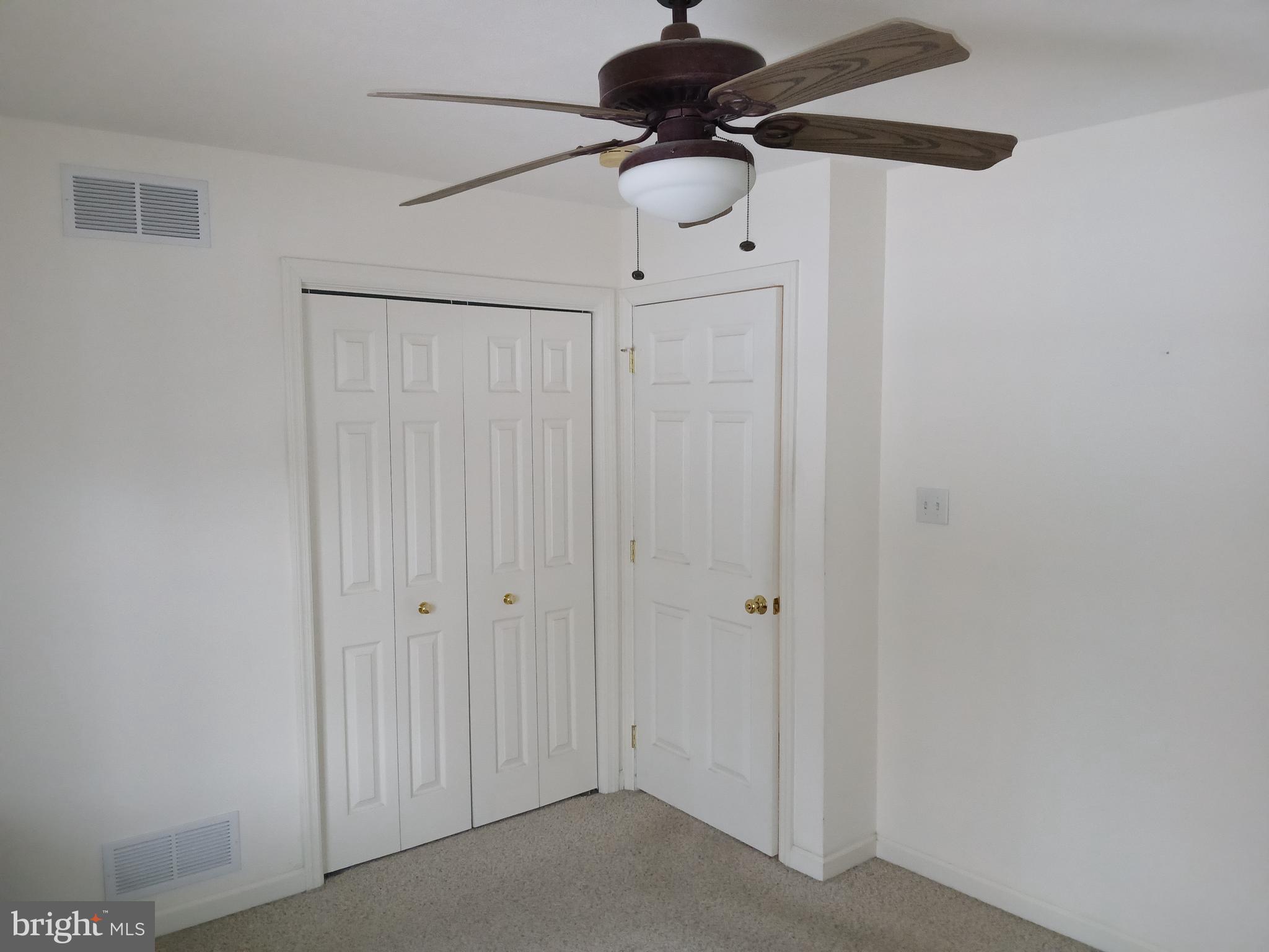 HILLCREST ESTATES - Residential