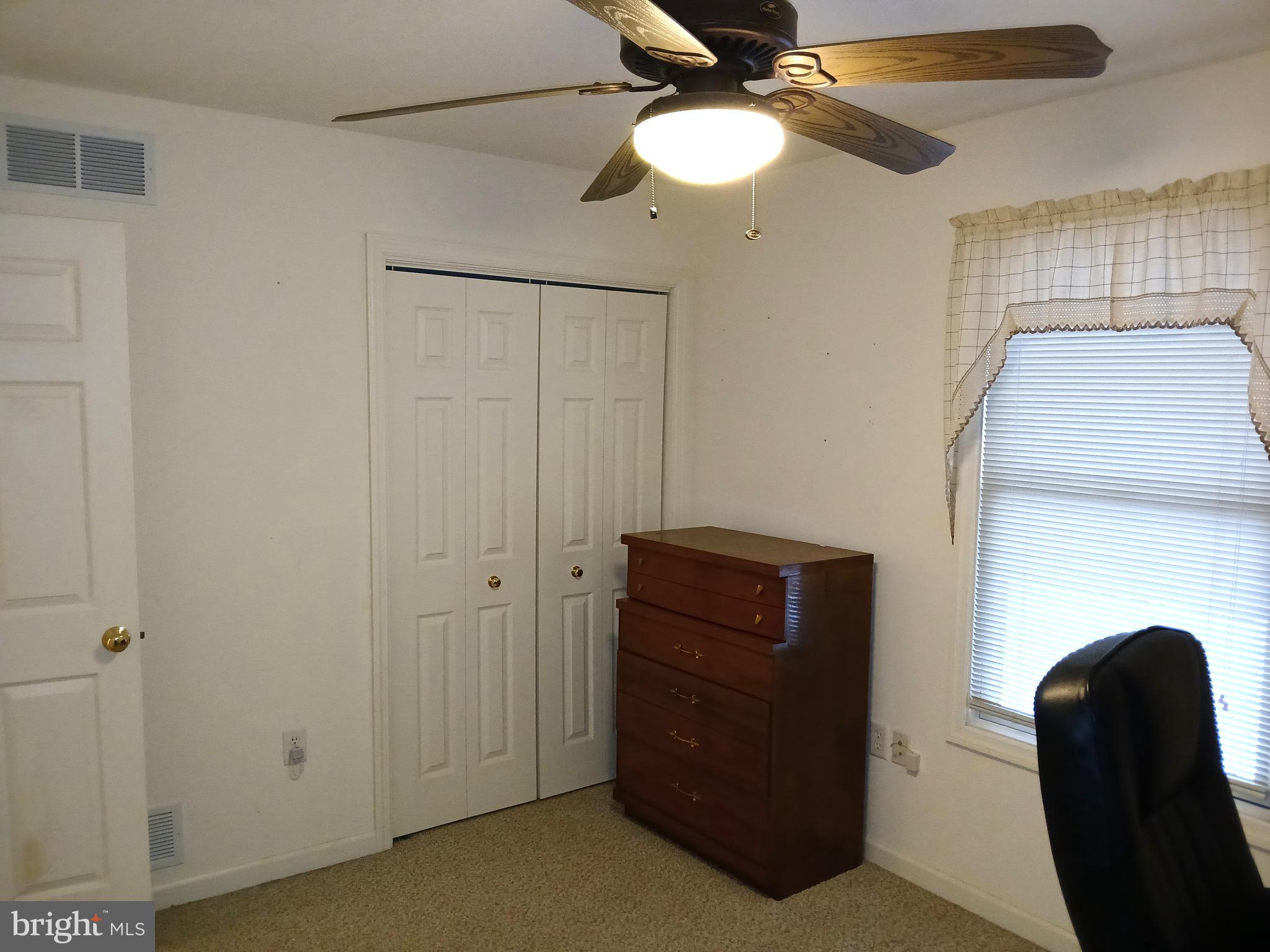 HILLCREST ESTATES - Residential