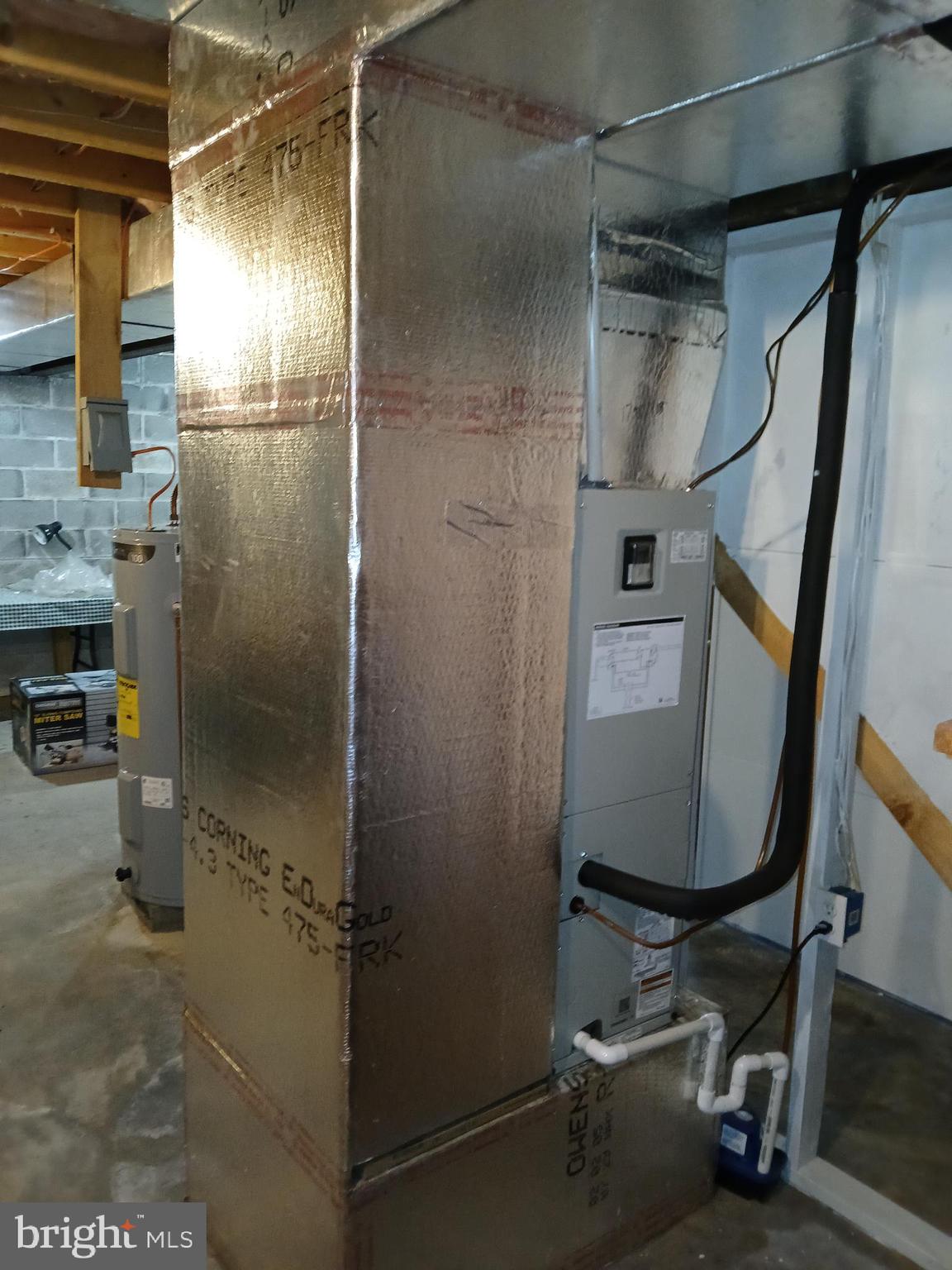 HILLCREST ESTATES - Residential