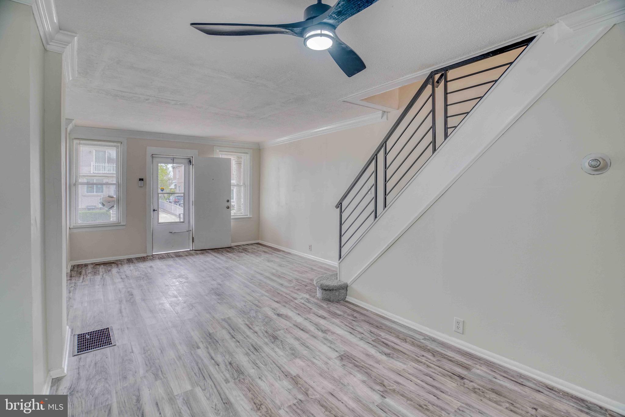 FRANKFORD - Residential