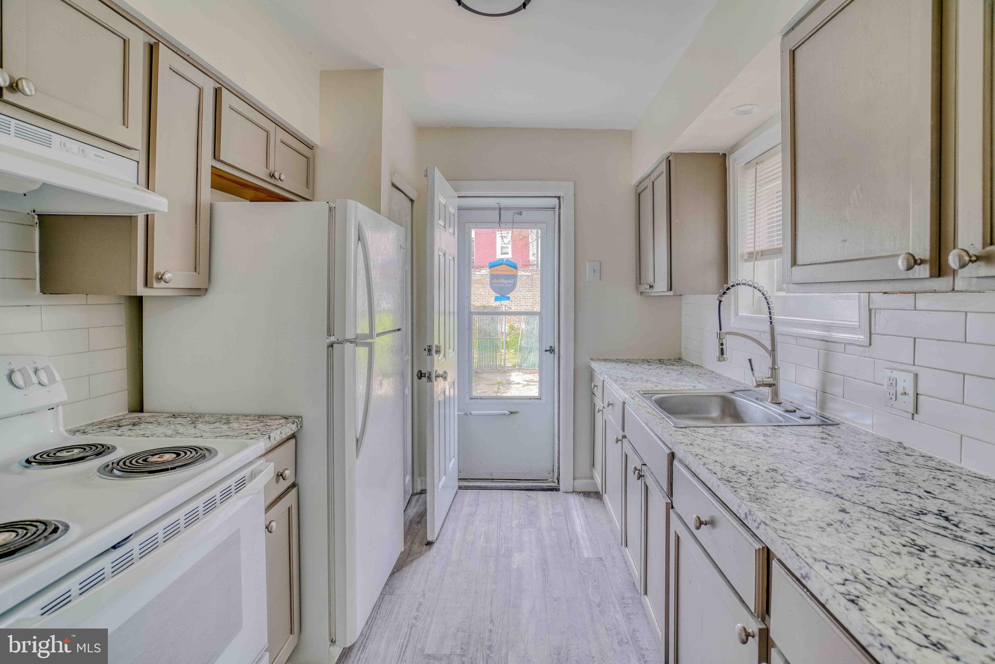 FRANKFORD - Residential