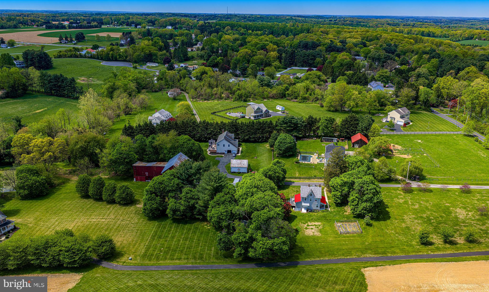 FEDERAL HILL FARMS - Residential