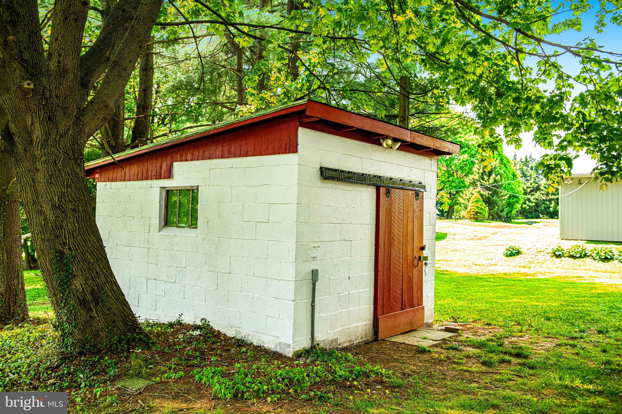 FEDERAL HILL FARMS - Residential