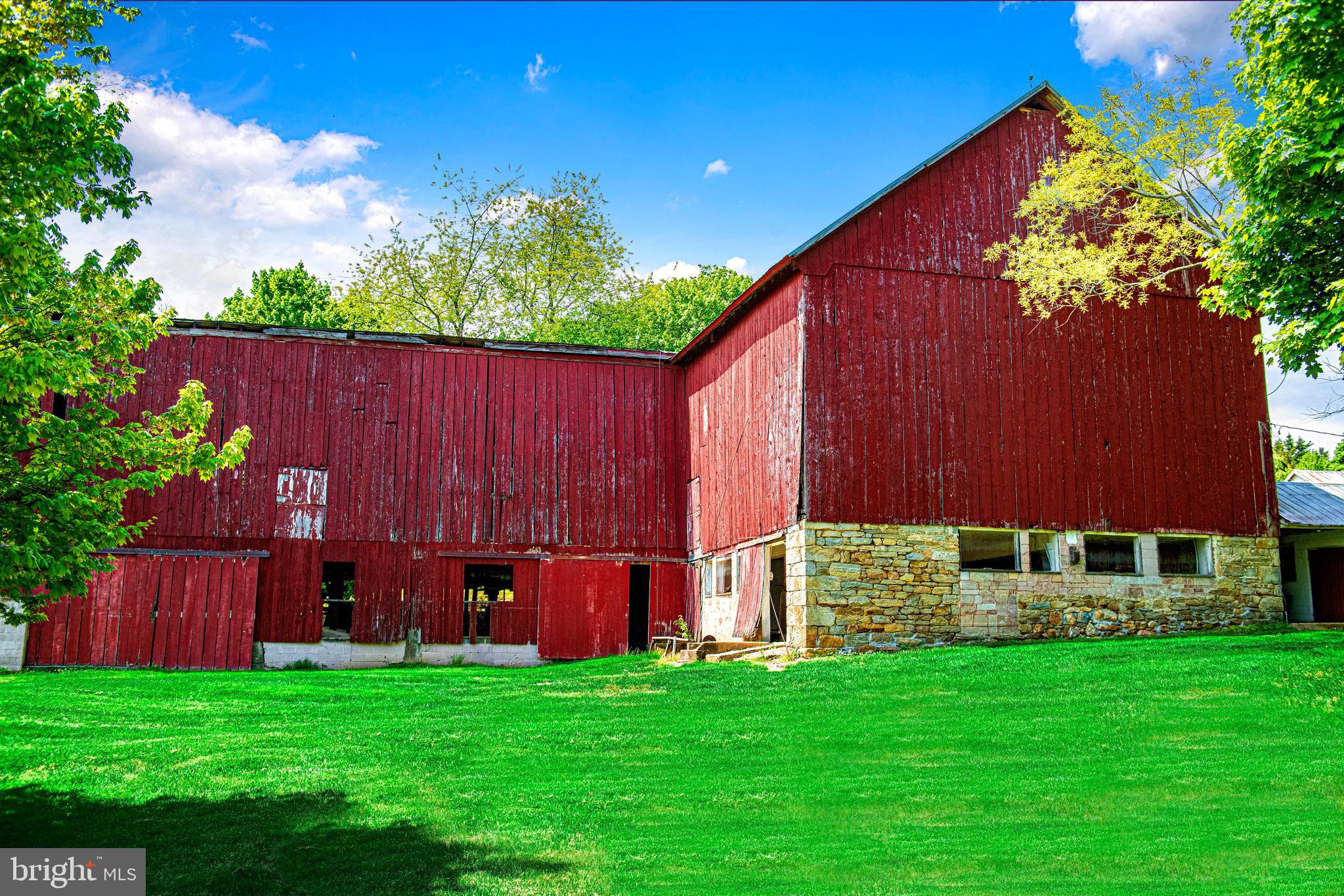 FEDERAL HILL FARMS - Residential