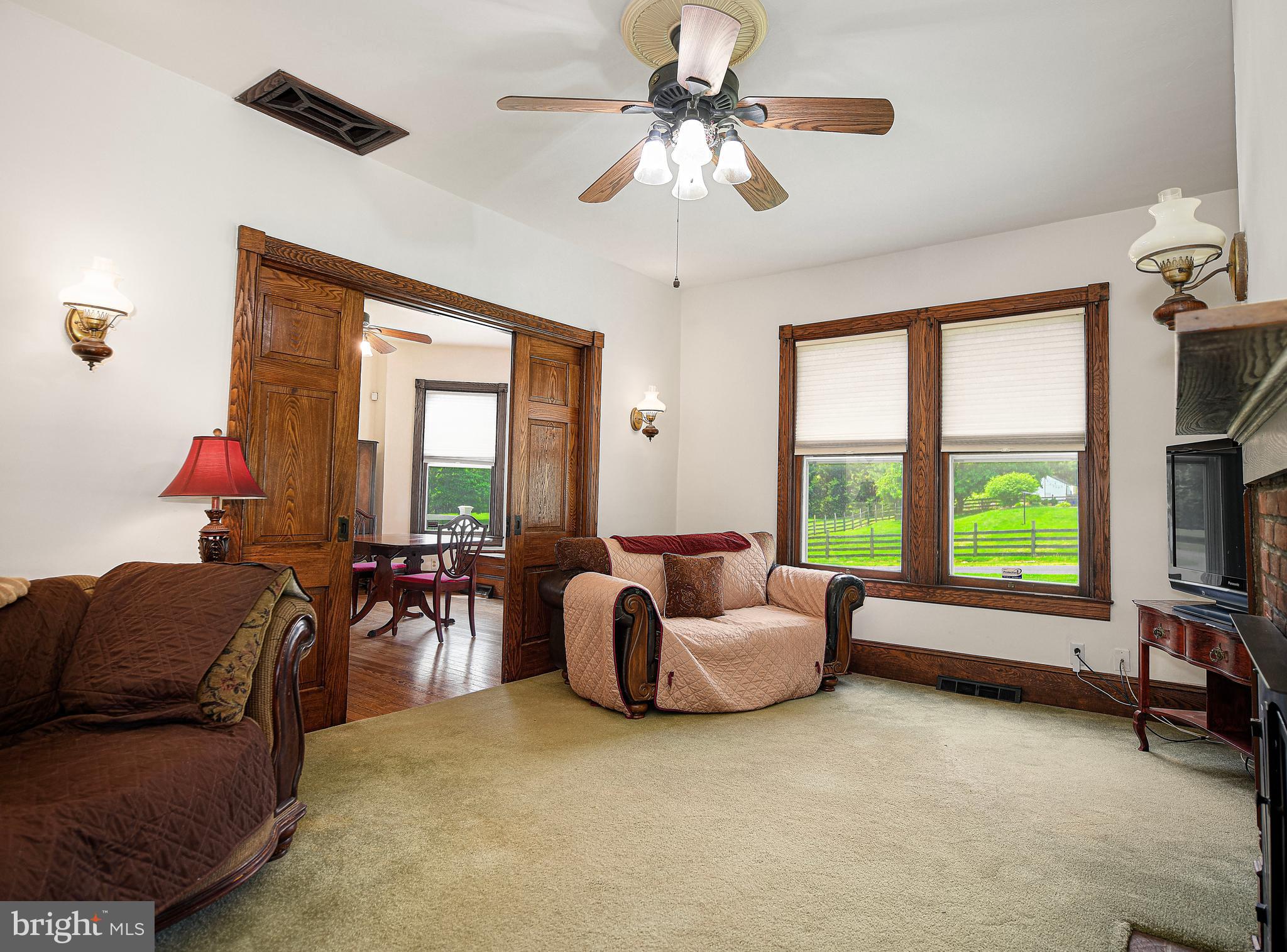 FEDERAL HILL FARMS - Residential