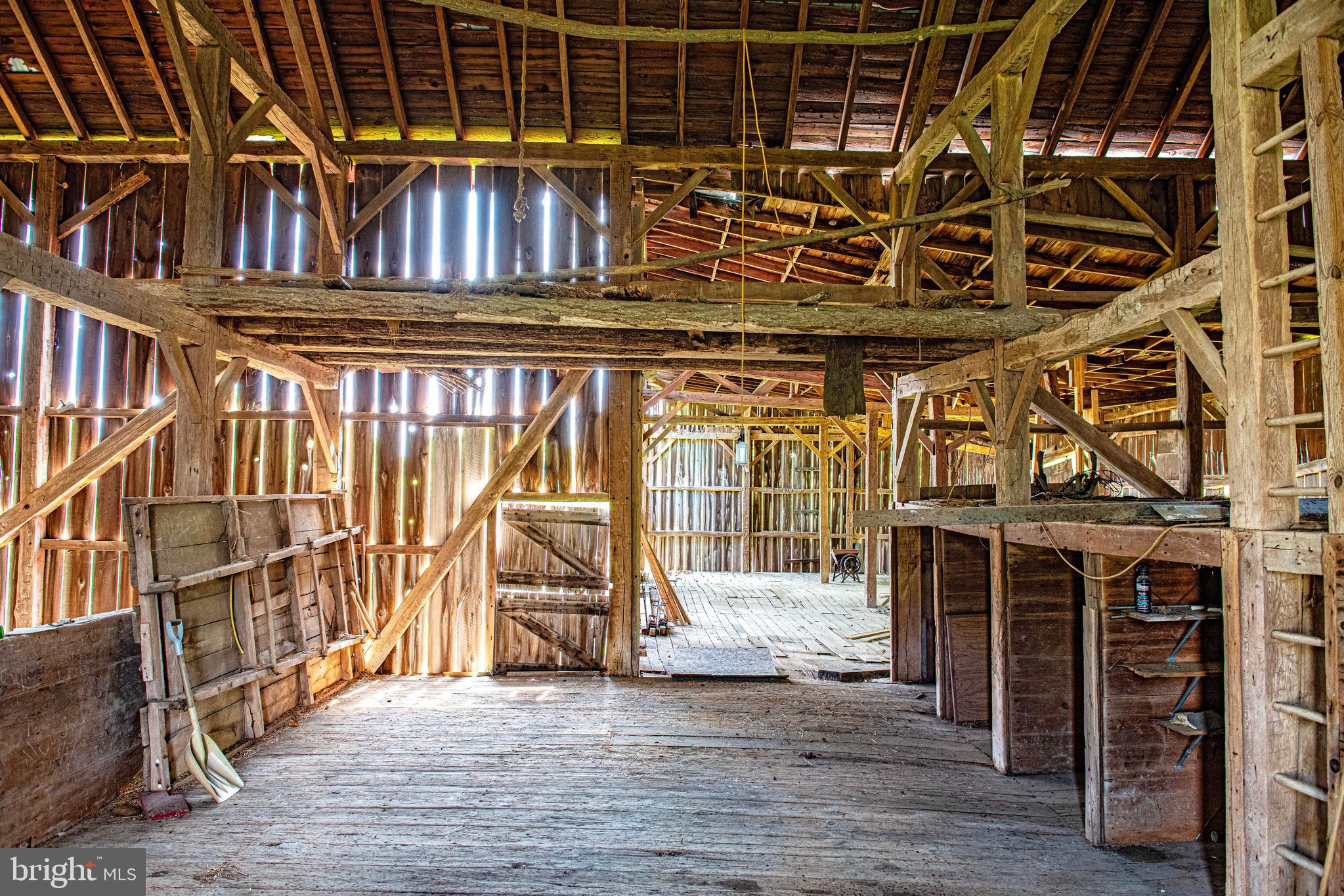 FEDERAL HILL FARMS - Residential