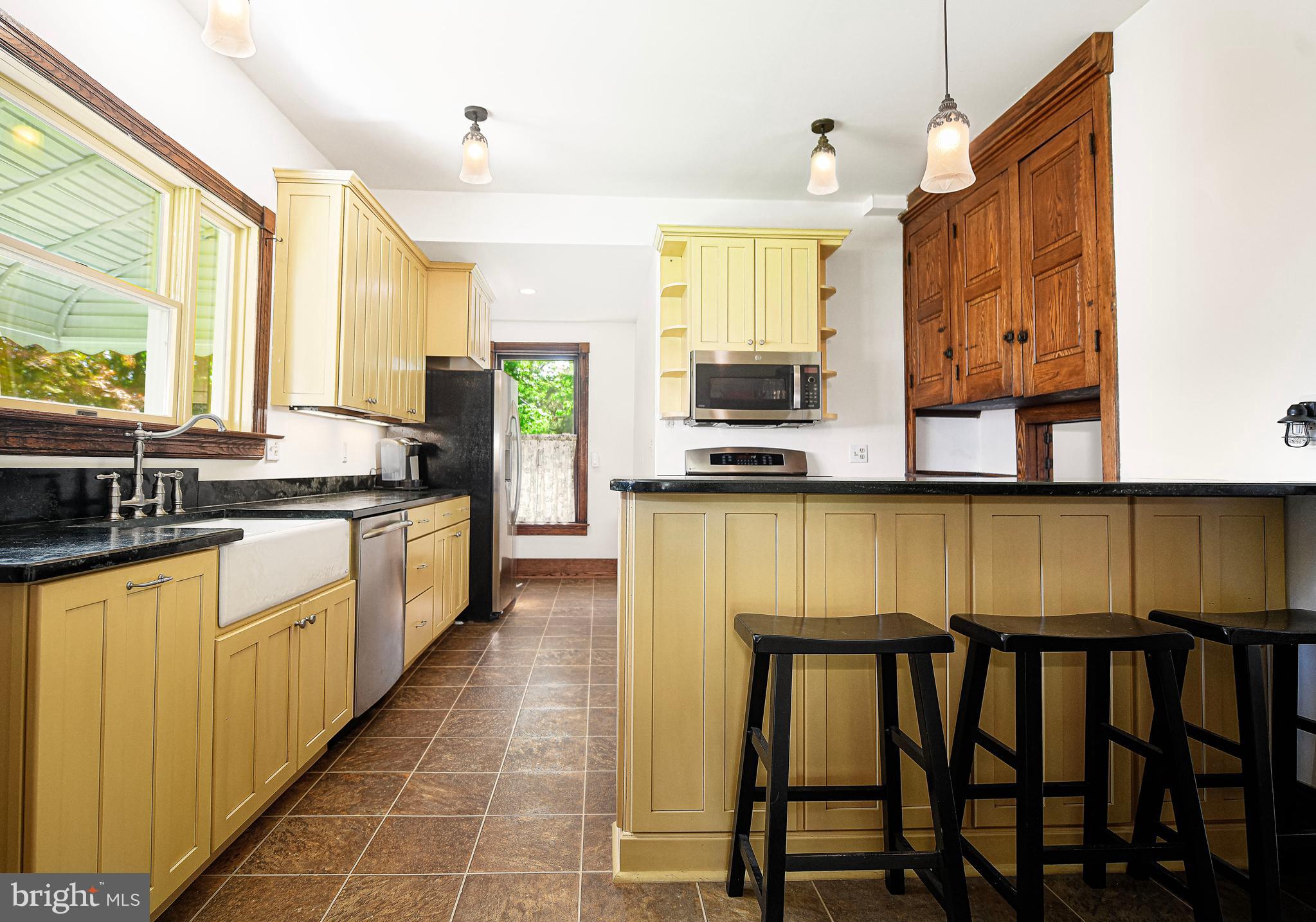 FEDERAL HILL FARMS - Residential
