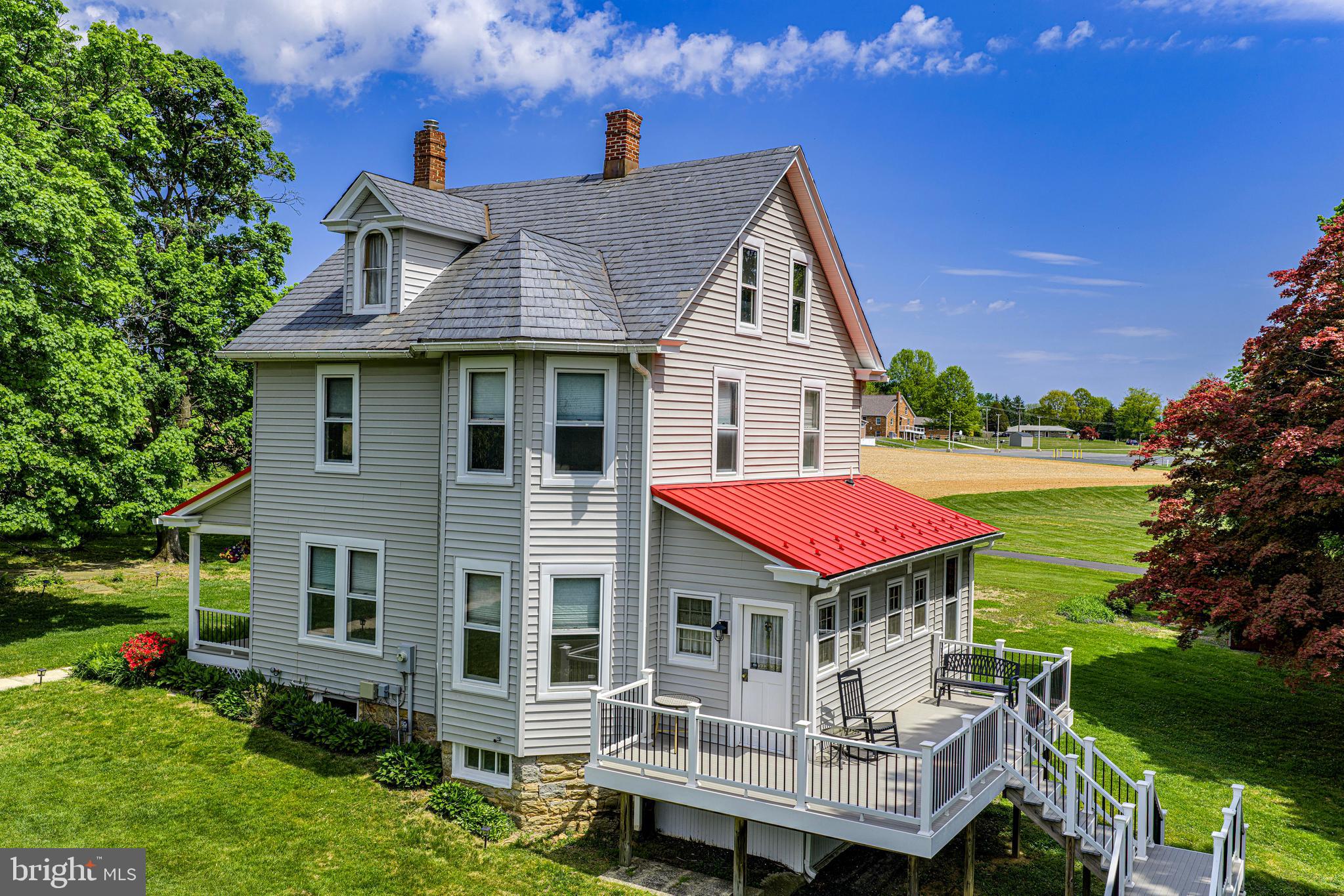 FEDERAL HILL FARMS - Residential