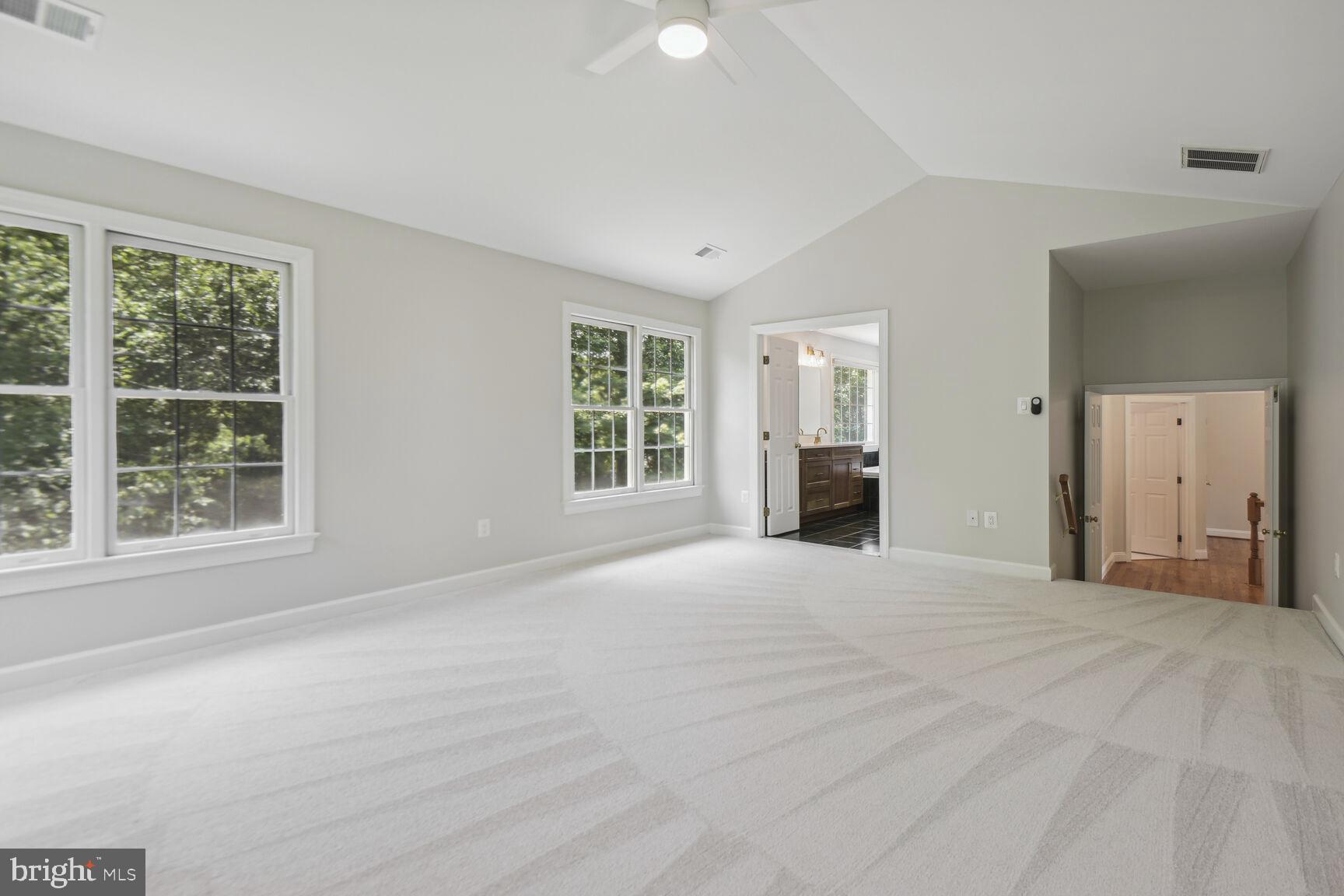 TIMBERLAKE ESTATES - Residential