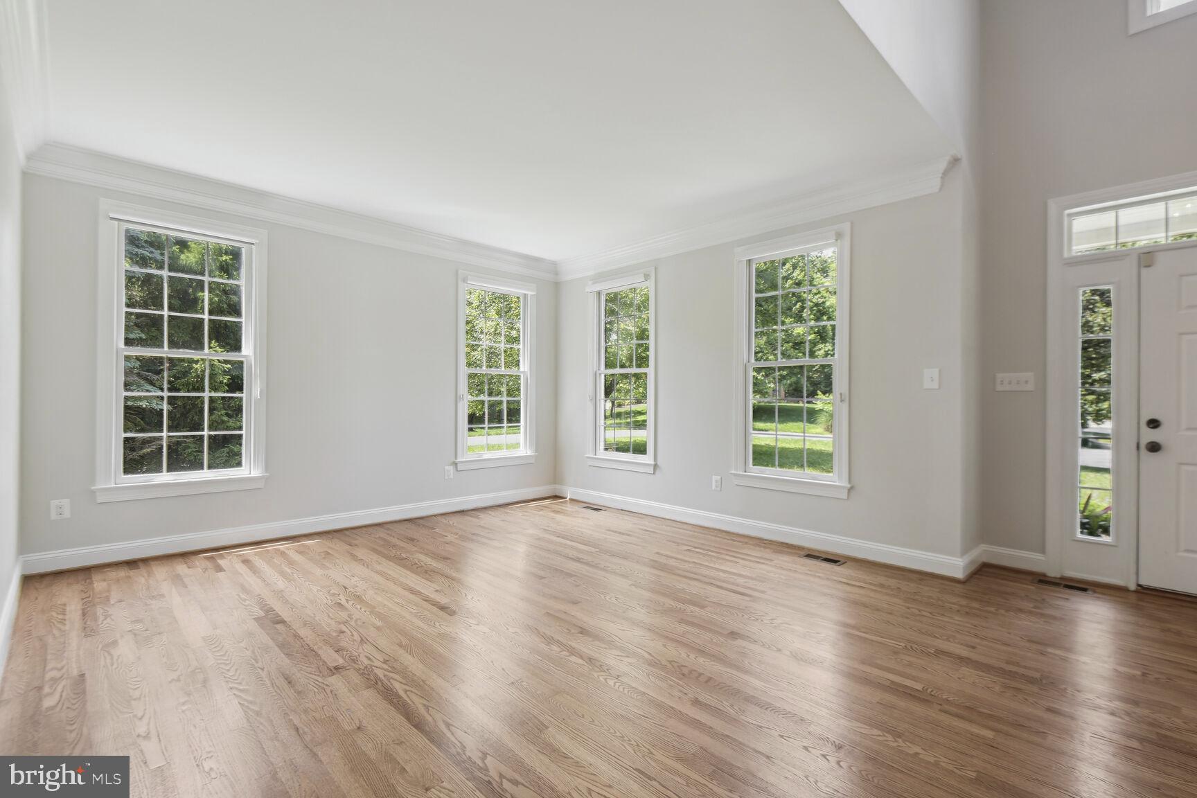 TIMBERLAKE ESTATES - Residential