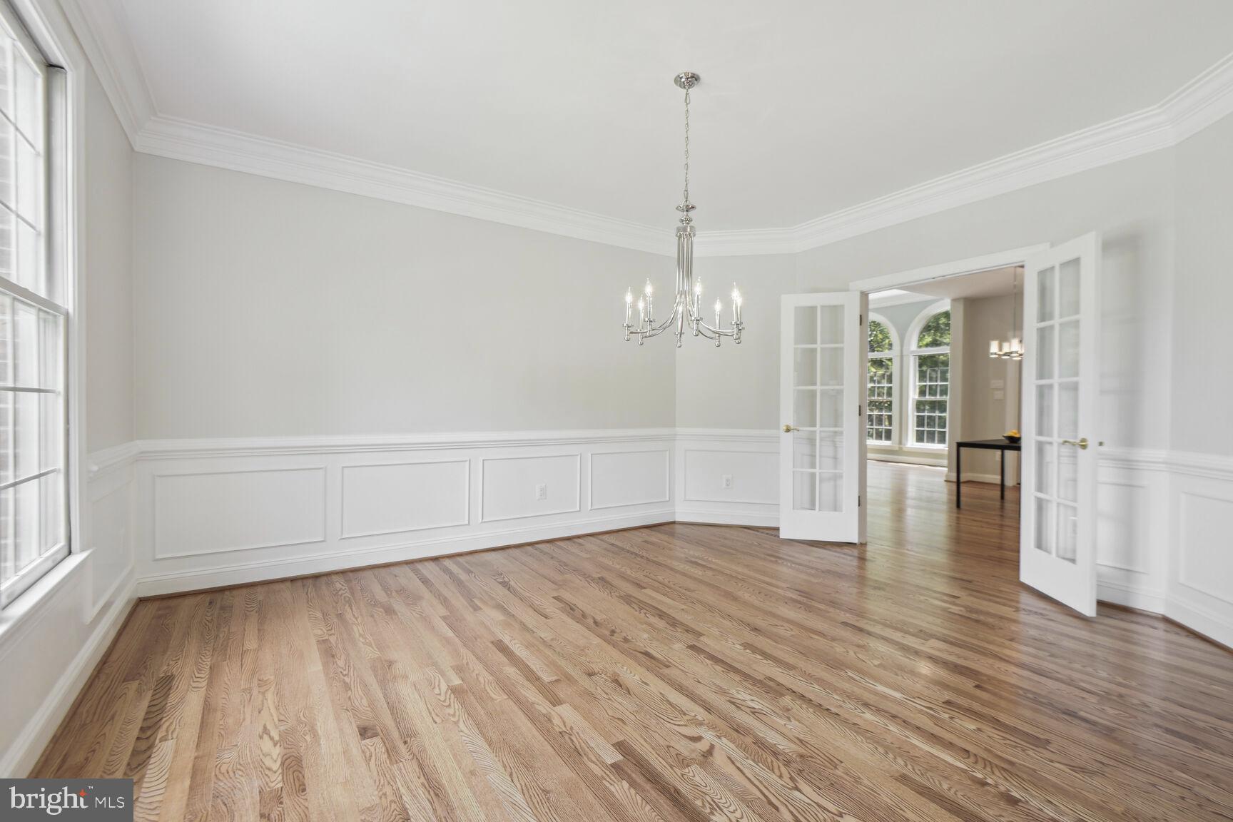 TIMBERLAKE ESTATES - Residential