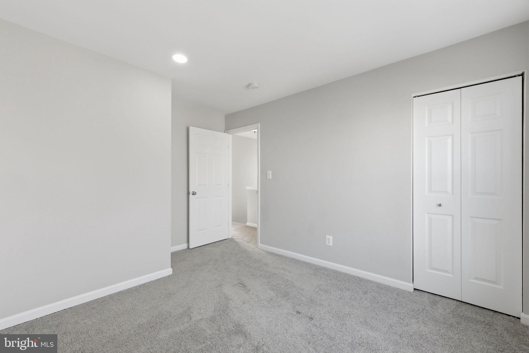 GREENHILL CROSSING - Residential