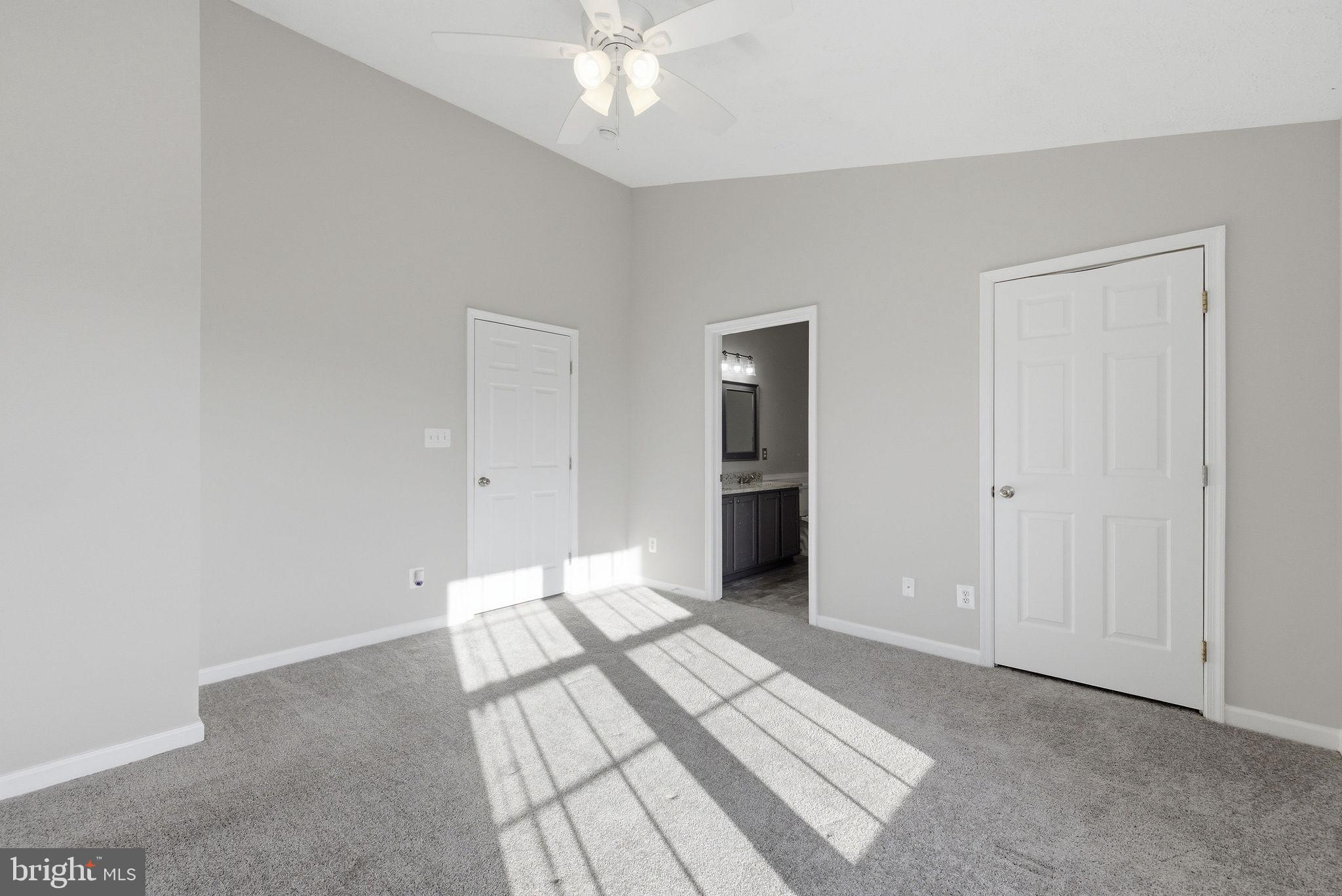 GREENHILL CROSSING - Residential