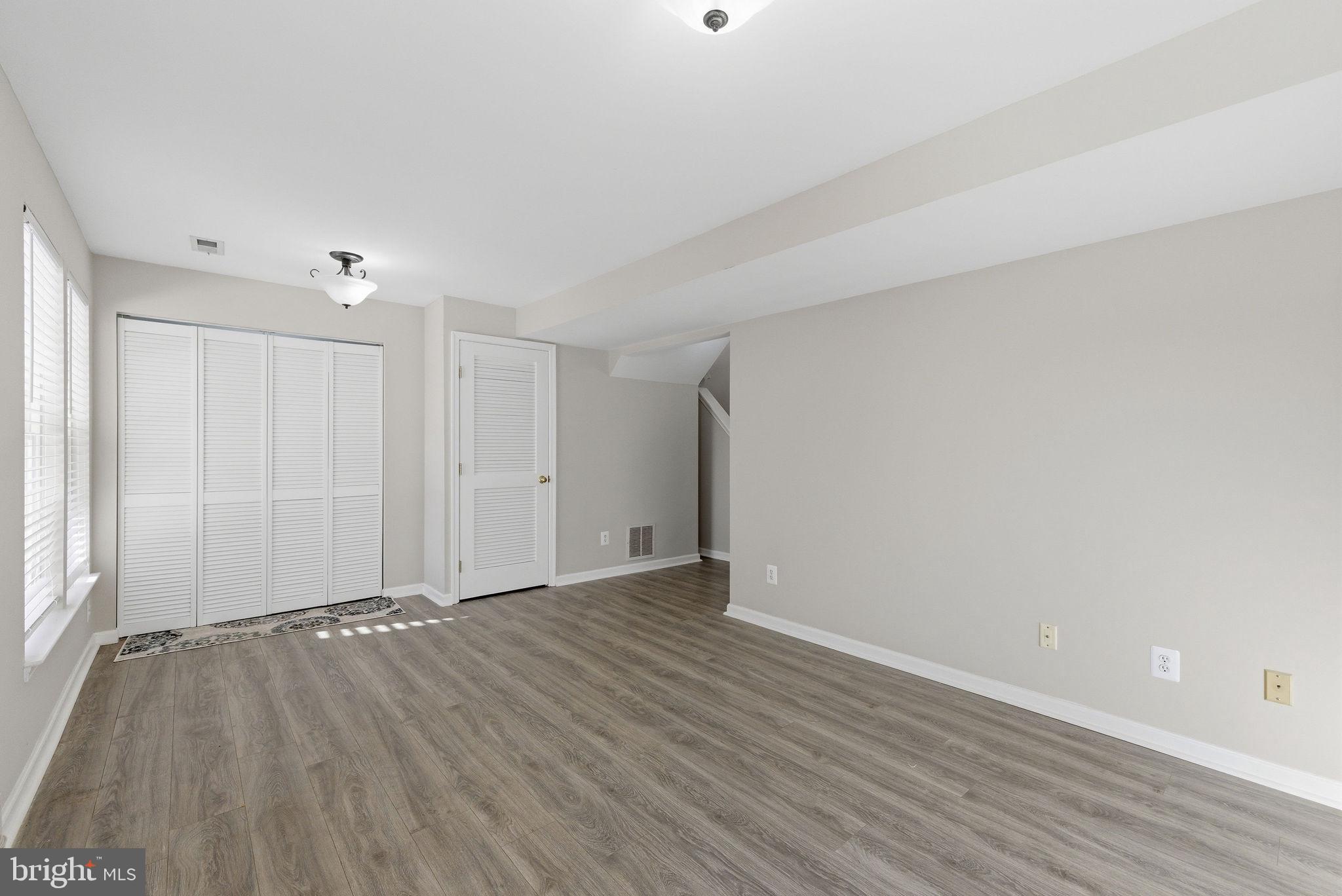 GREENHILL CROSSING - Residential