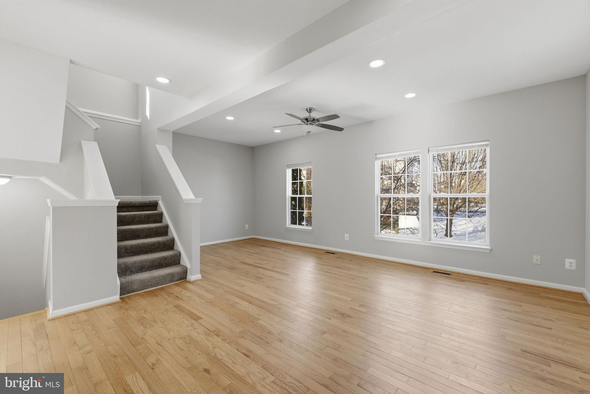 GREENHILL CROSSING - Residential