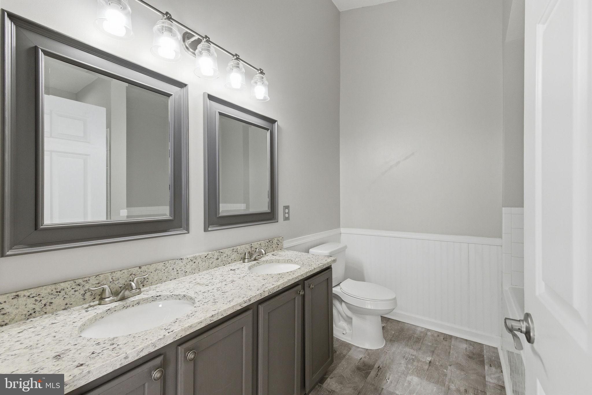 GREENHILL CROSSING - Residential