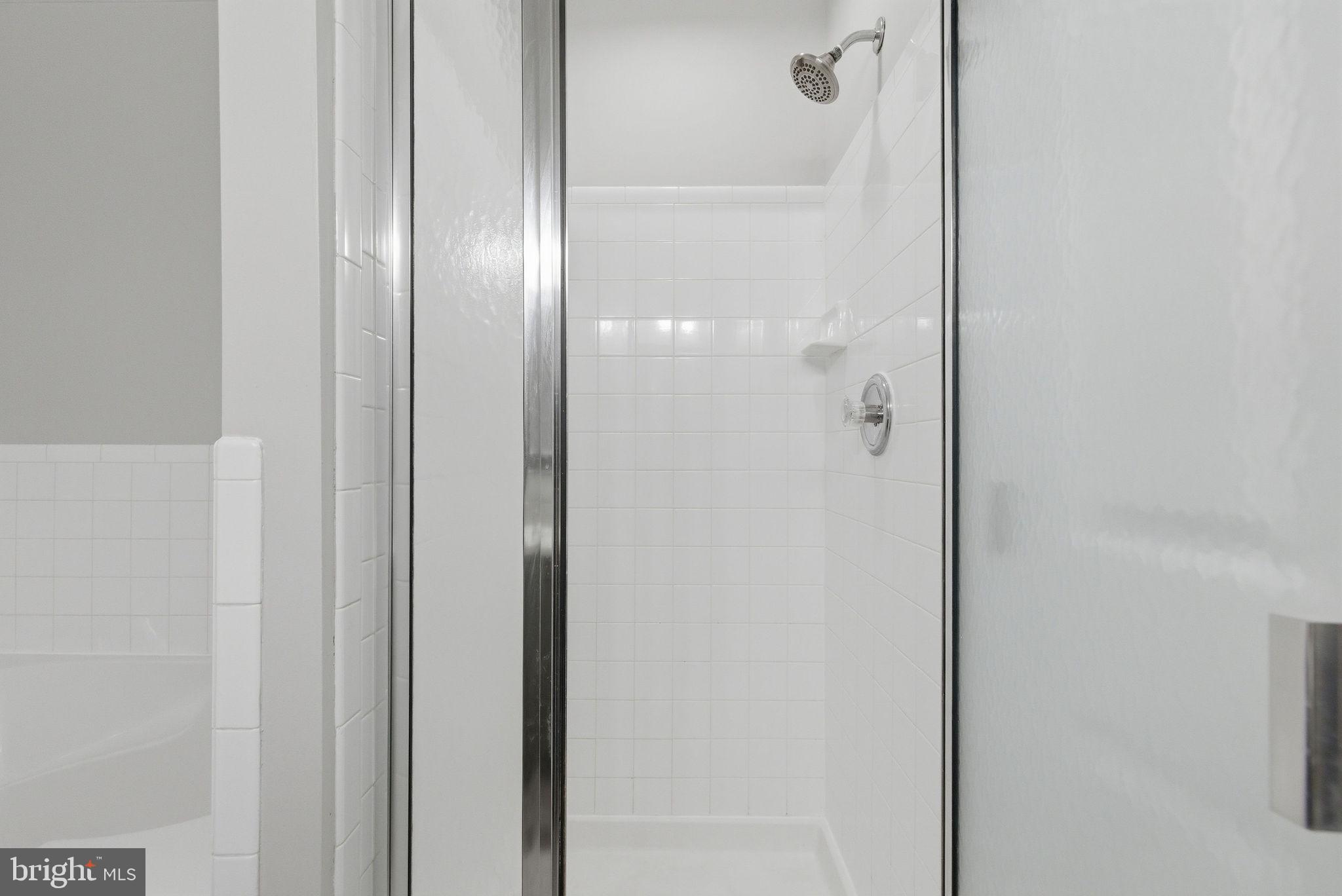 GREENHILL CROSSING - Residential