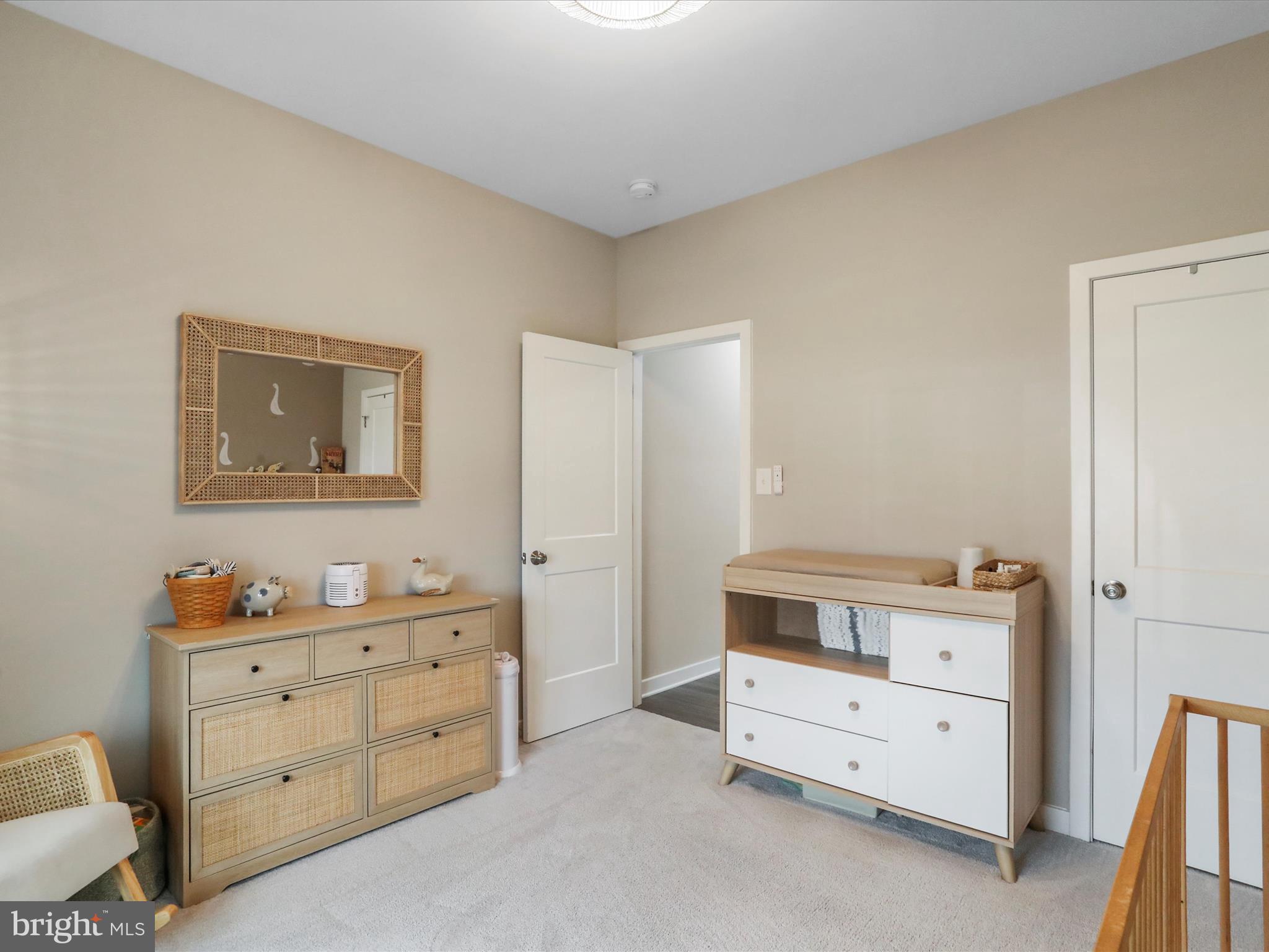 NADENBOUSCH PINES - Residential